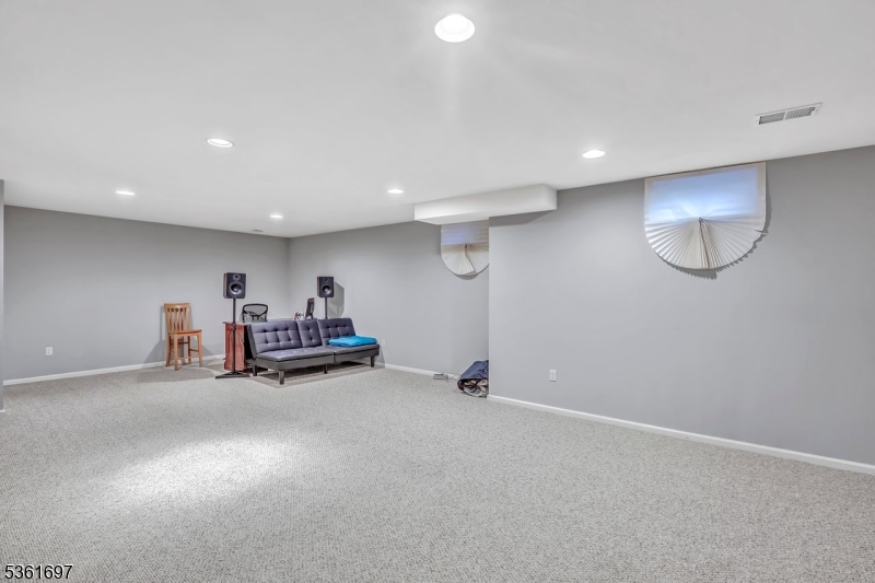 Winslow Twp., New Jersey, 08009, United States, 4 Bedrooms Bedrooms, ,4 BathroomsBathrooms,Residential,For Sale,1840555