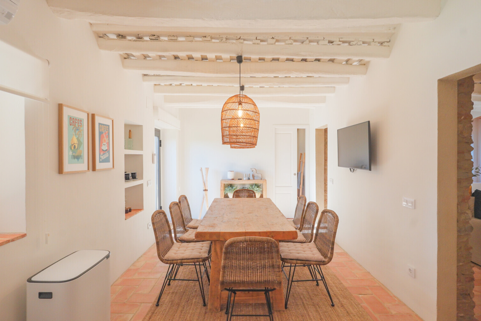  Extraordinary home in a unique enclave in Castell d