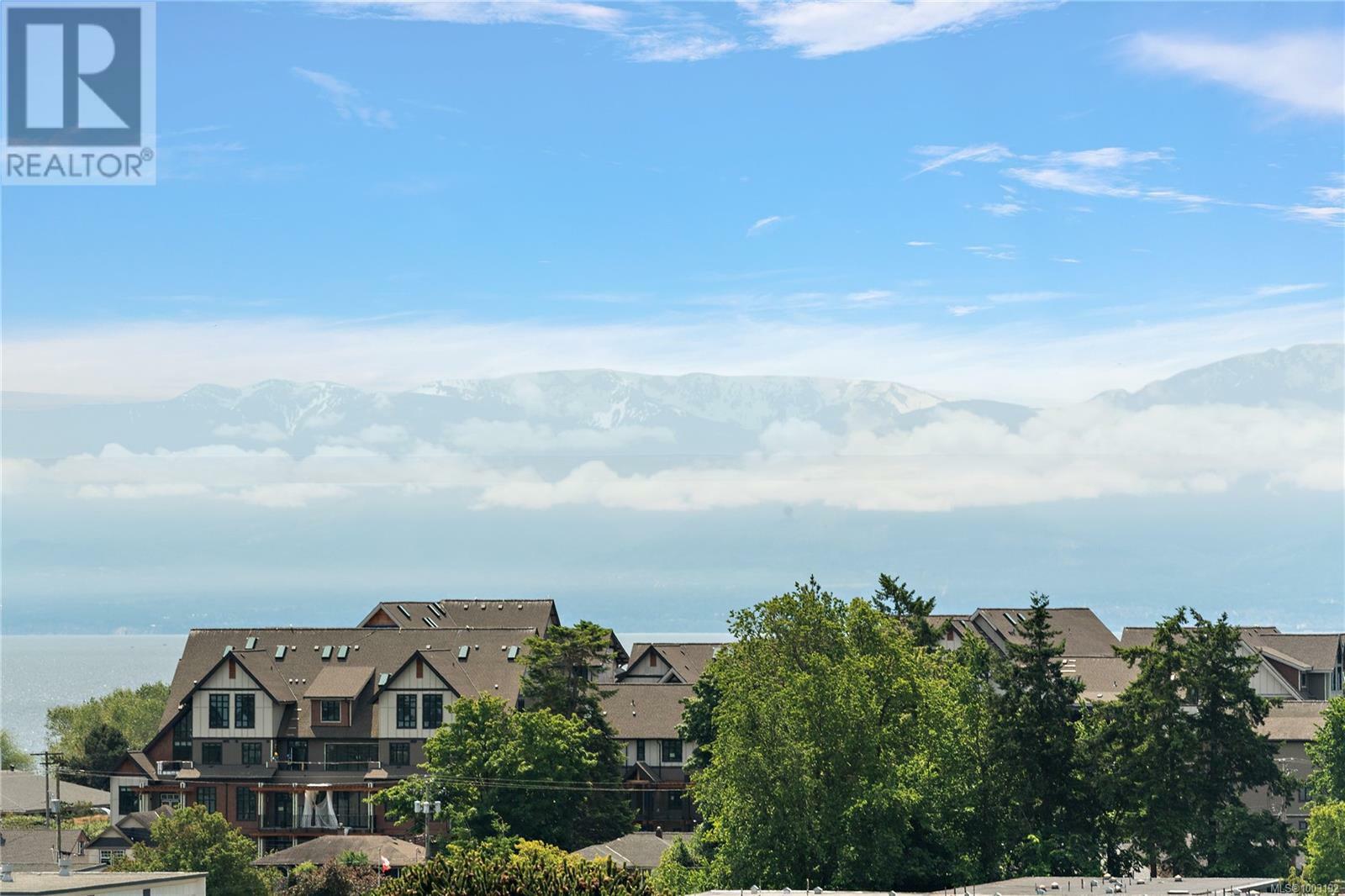 ESQUIMALT, British Columbia, V9A 6A1, CA, 2 Bedrooms Bedrooms, ,3 BathroomsBathrooms,Residential,For Sale,1875293