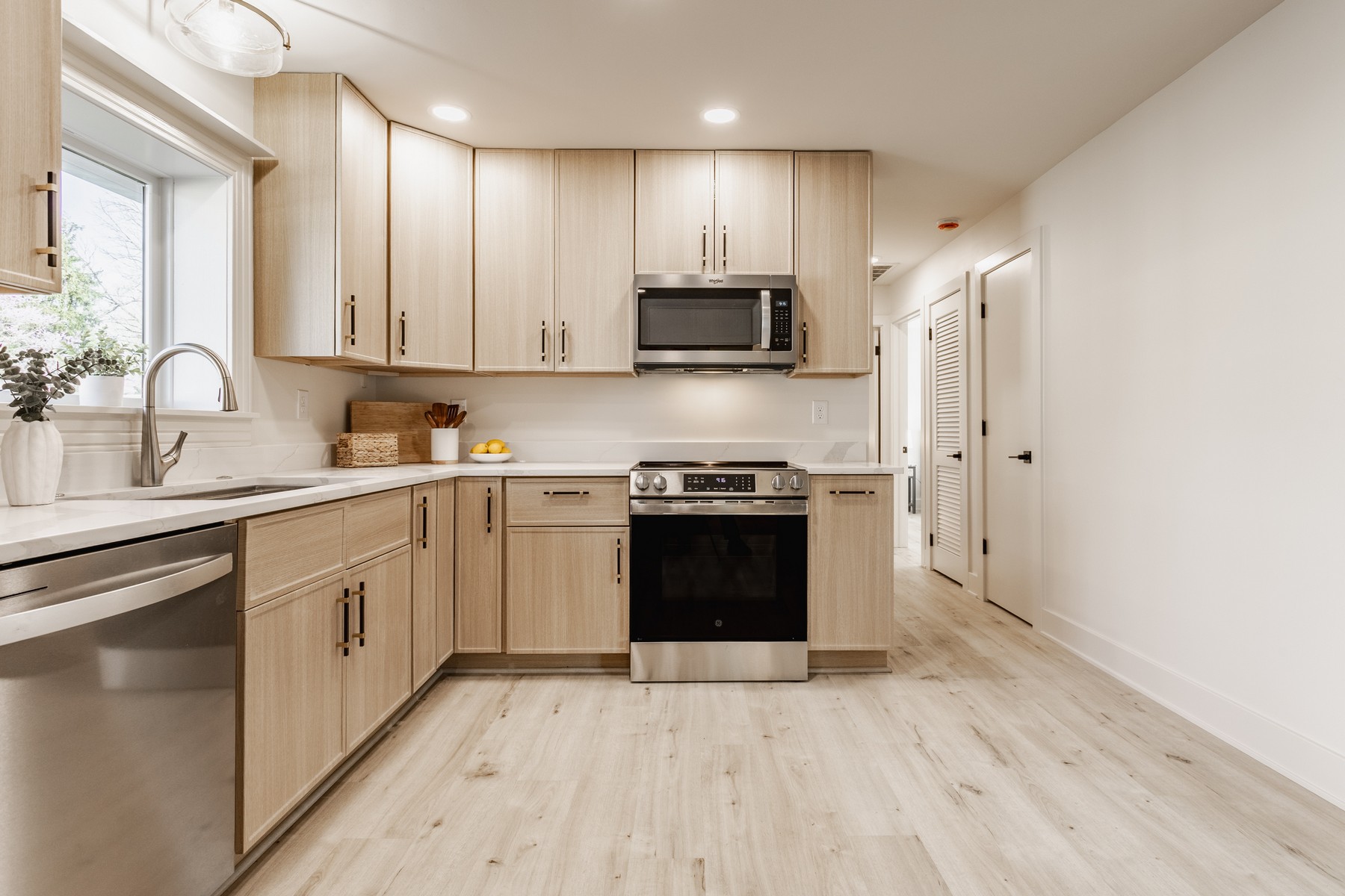  Completely Renovated and Updated Zionsville Ranch - 物件實景