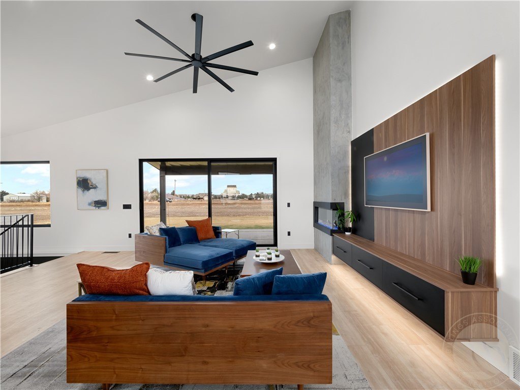 Billings, Montana, 59106, United States, 4 Bedrooms Bedrooms, ,3 BathroomsBathrooms,Residential,For Sale,1982889