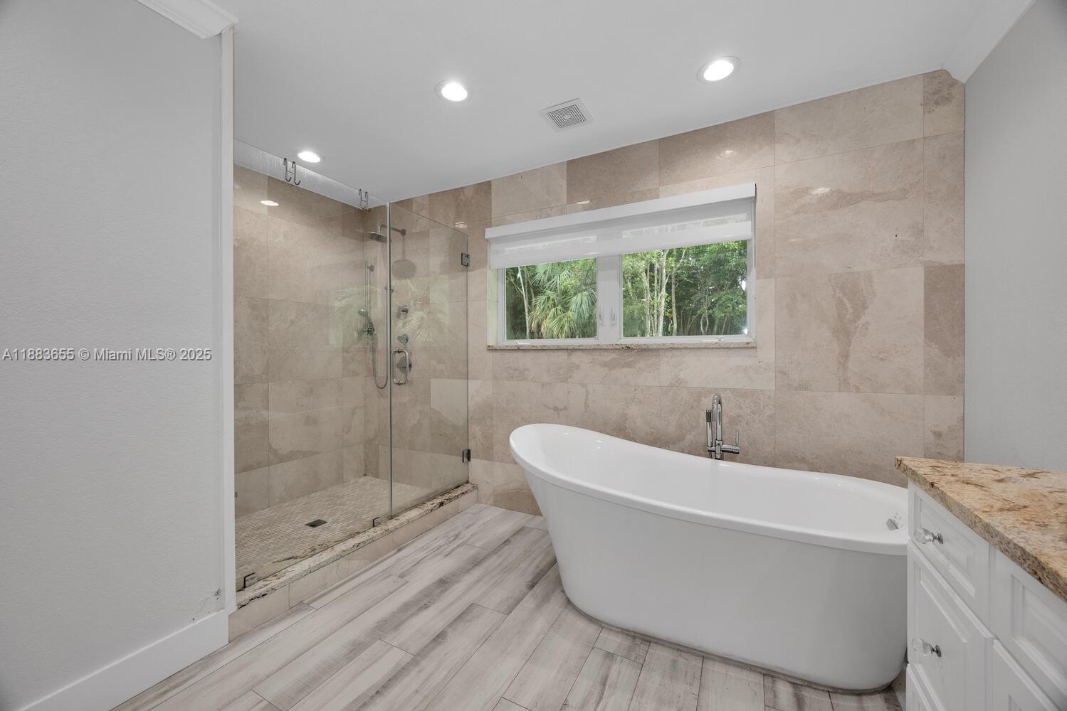 Miami, Florida, 33173, United States, 4 Bedrooms Bedrooms, ,2 BathroomsBathrooms,Residential,For Sale,1986231