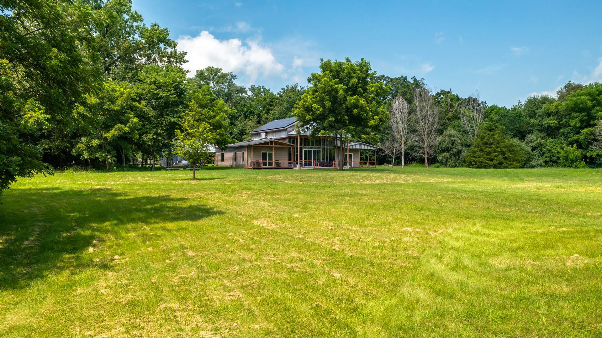 Sawyerville, Illinois, 62085, United States, 3 Bedrooms Bedrooms, ,3 BathroomsBathrooms,Residential,For Sale,1983807