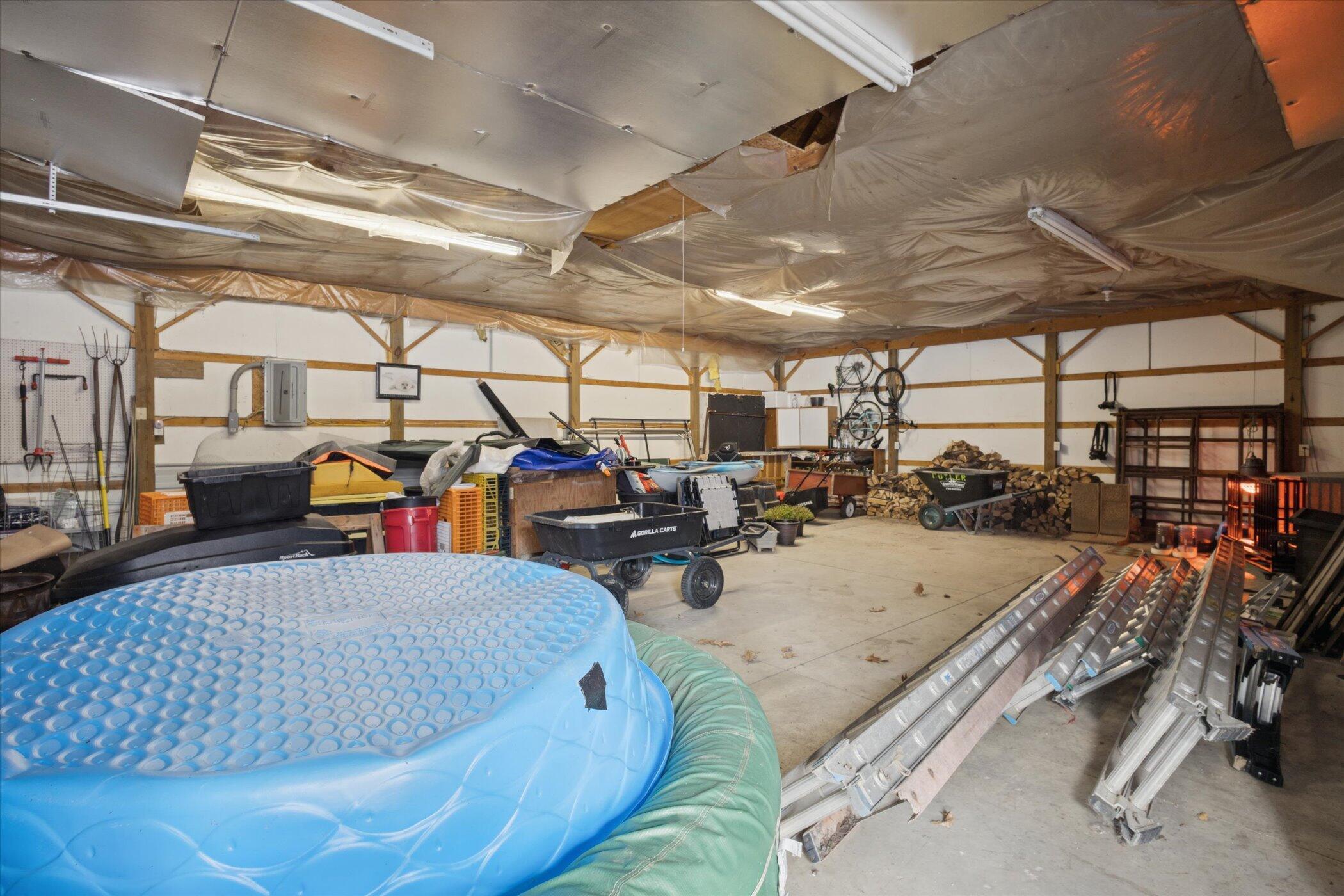 Addison, Michigan, 49220, United States, 4 Bedrooms Bedrooms, ,2 BathroomsBathrooms,Residential,For Sale,2000711