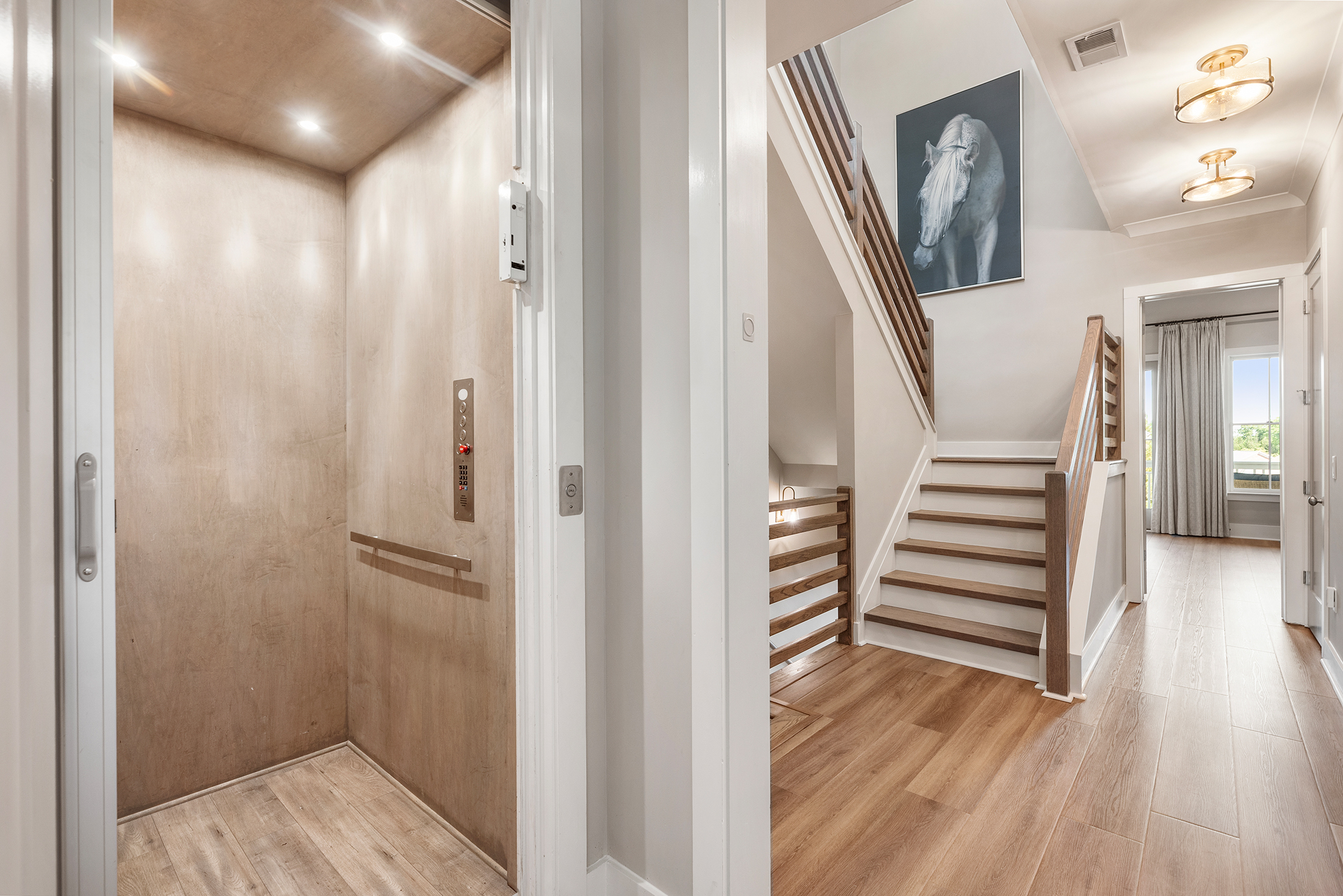  Charming Four-Level Townhome with Rooftop Retreat - 物件實景