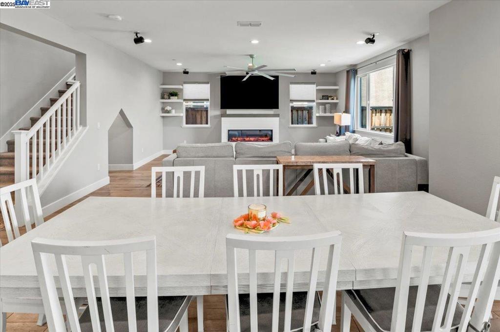 Tracy, California, 95377, United States, 5 Bedrooms Bedrooms, ,4 BathroomsBathrooms,Residential,For Sale,1943891