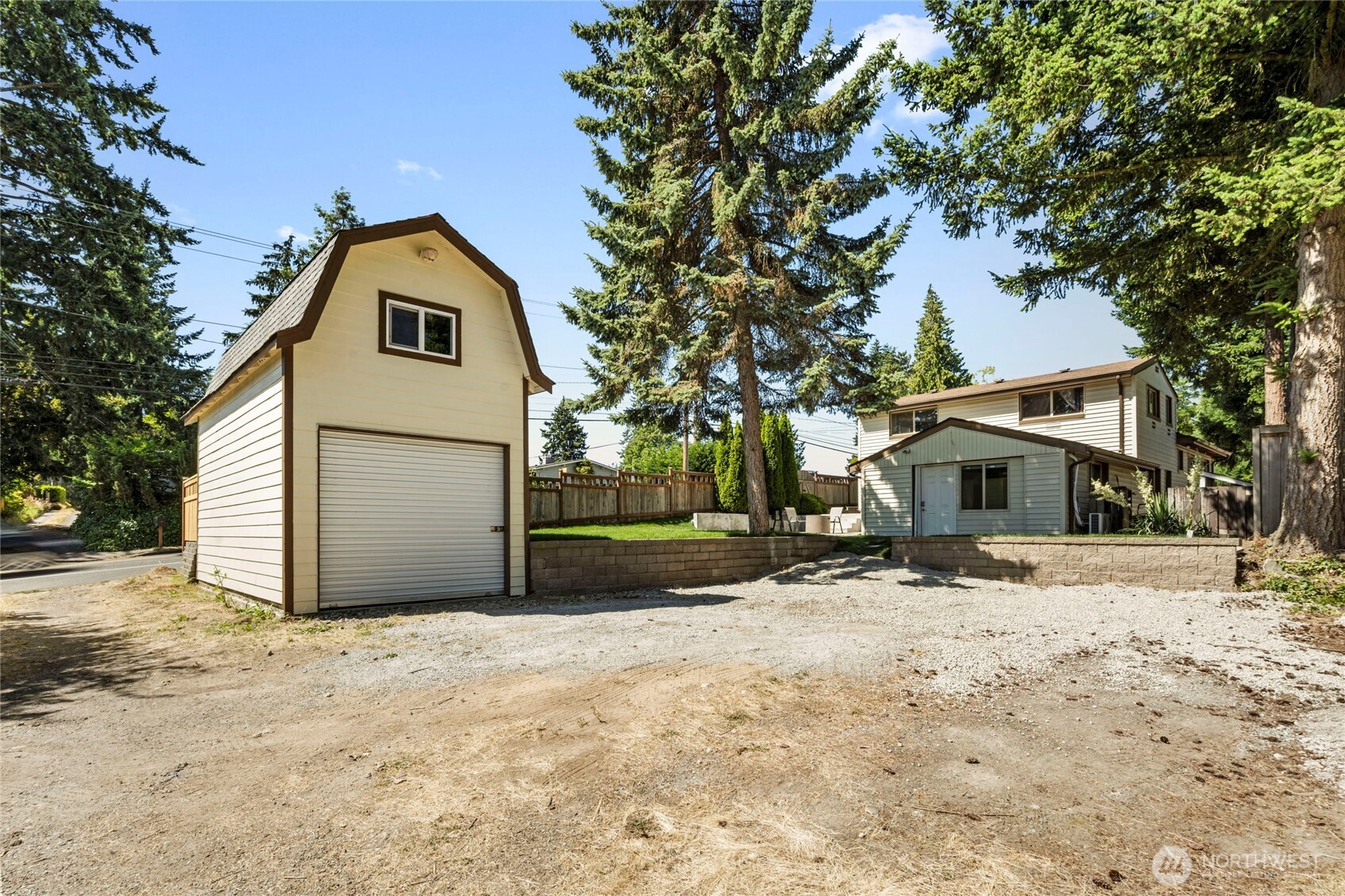 Burien, Washington, 98166, United States, 3 Bedrooms Bedrooms, ,2 BathroomsBathrooms,Residential,For Sale,1895408