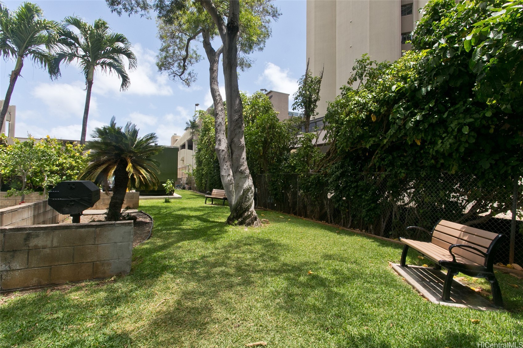 2525 Date Street Unit 3706, Honolulu, Hawaii, 96826, United States, 2 Bedrooms Bedrooms, ,2 BathroomsBathrooms,Residential,For Sale,2525 Date Street Unit 3706,1624943