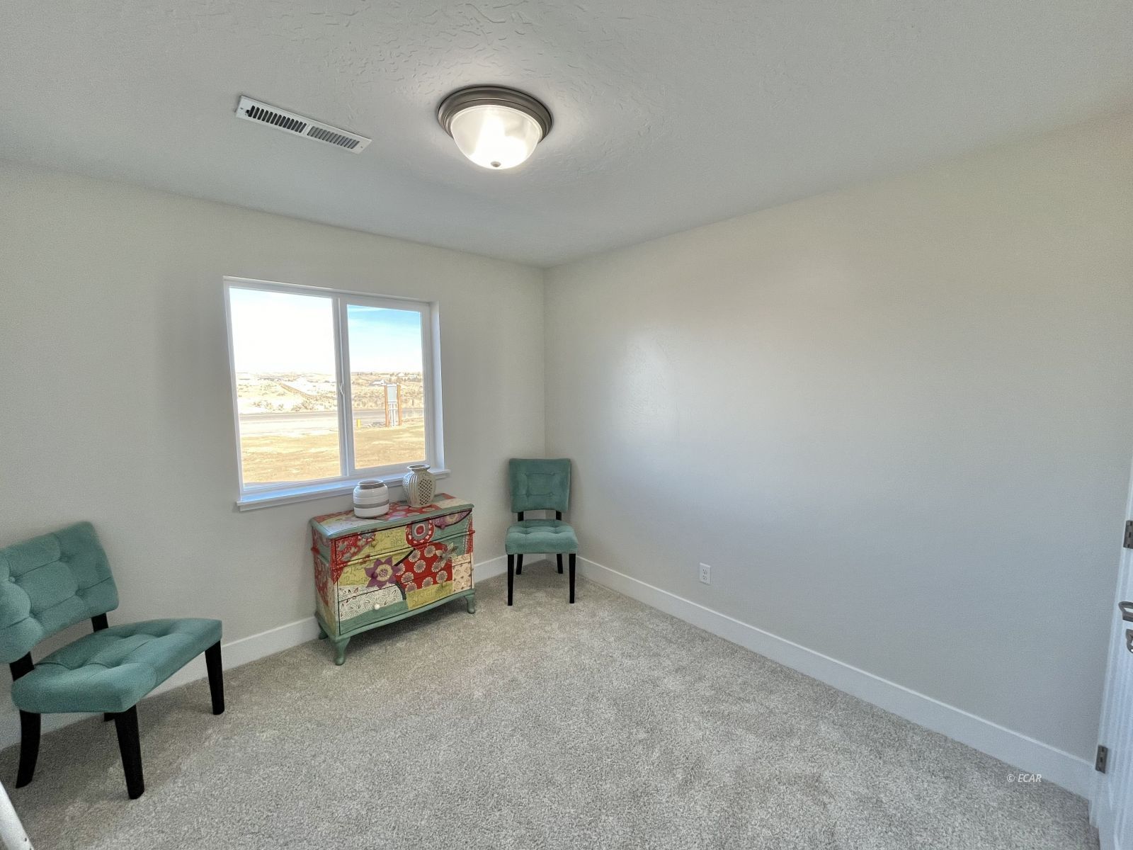 Elko, Nevada, 89801, United States, 4 Bedrooms Bedrooms, ,2 BathroomsBathrooms,Residential,For Sale,1969228