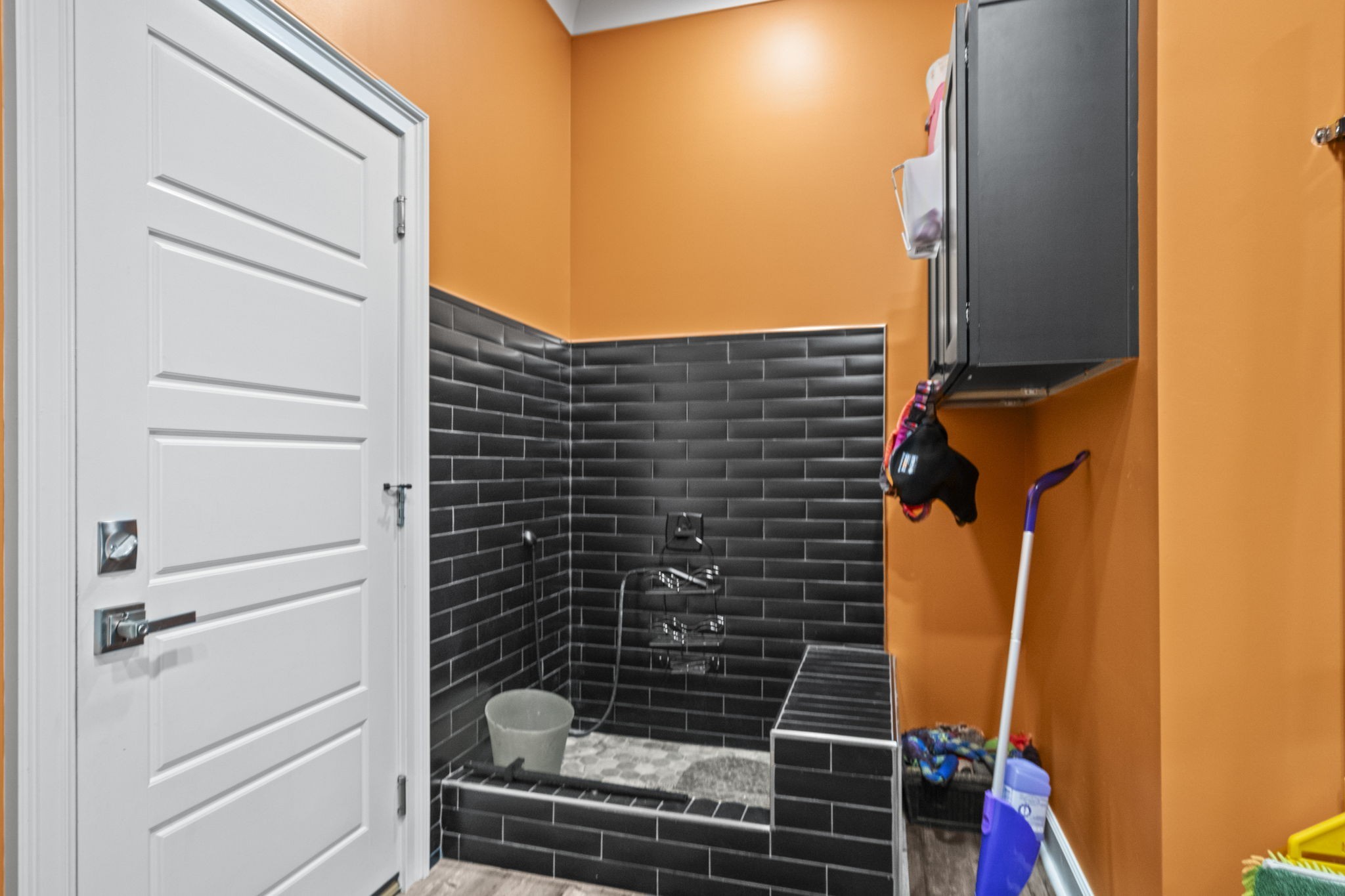 Bethpage, Tennessee, 37022, United States, 2 Bedrooms Bedrooms, ,2 BathroomsBathrooms,Residential,For Sale,1764166