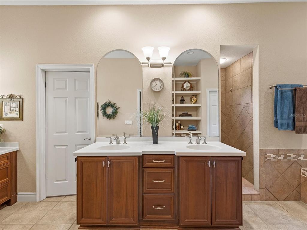 Lutz, Florida, 33549, United States, 4 Bedrooms Bedrooms, ,3 BathroomsBathrooms,Residential,For Sale,2049389