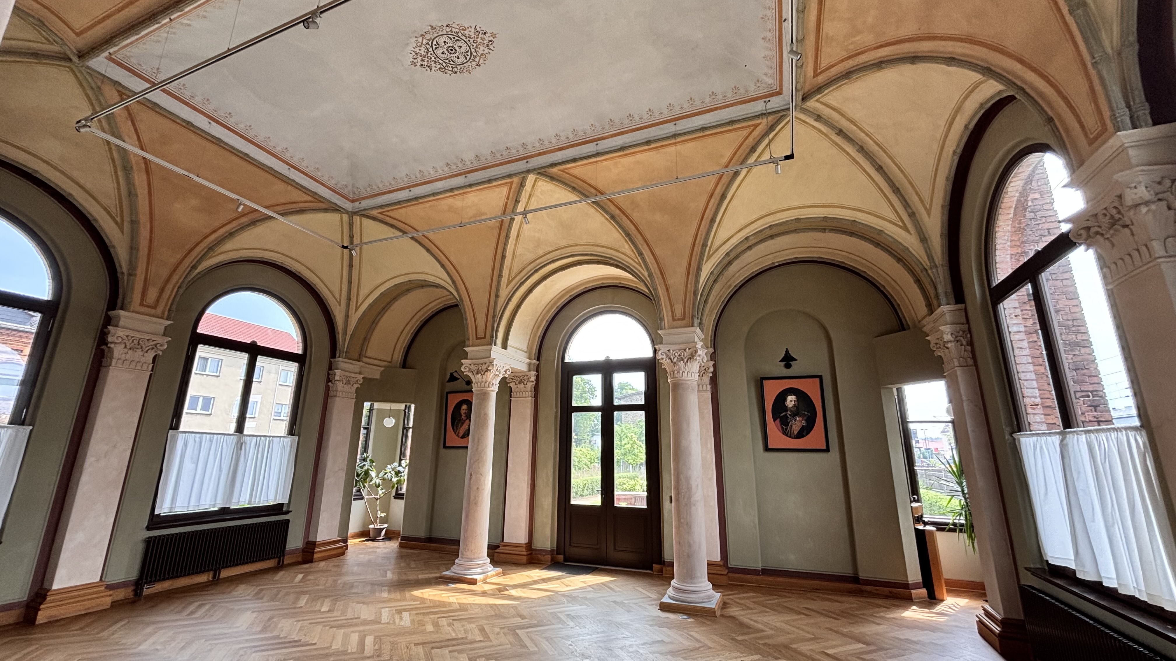  Historic Landmark  Exclusive Event Venue  Rare Acquisition Opportunity - 物件實景