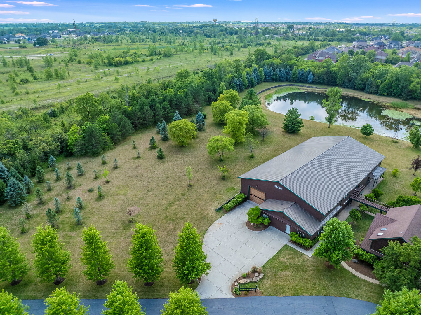Frankfort, Illinois, 60423, United States, 8 Bedrooms Bedrooms, ,7 BathroomsBathrooms,Residential,For Sale,1911769