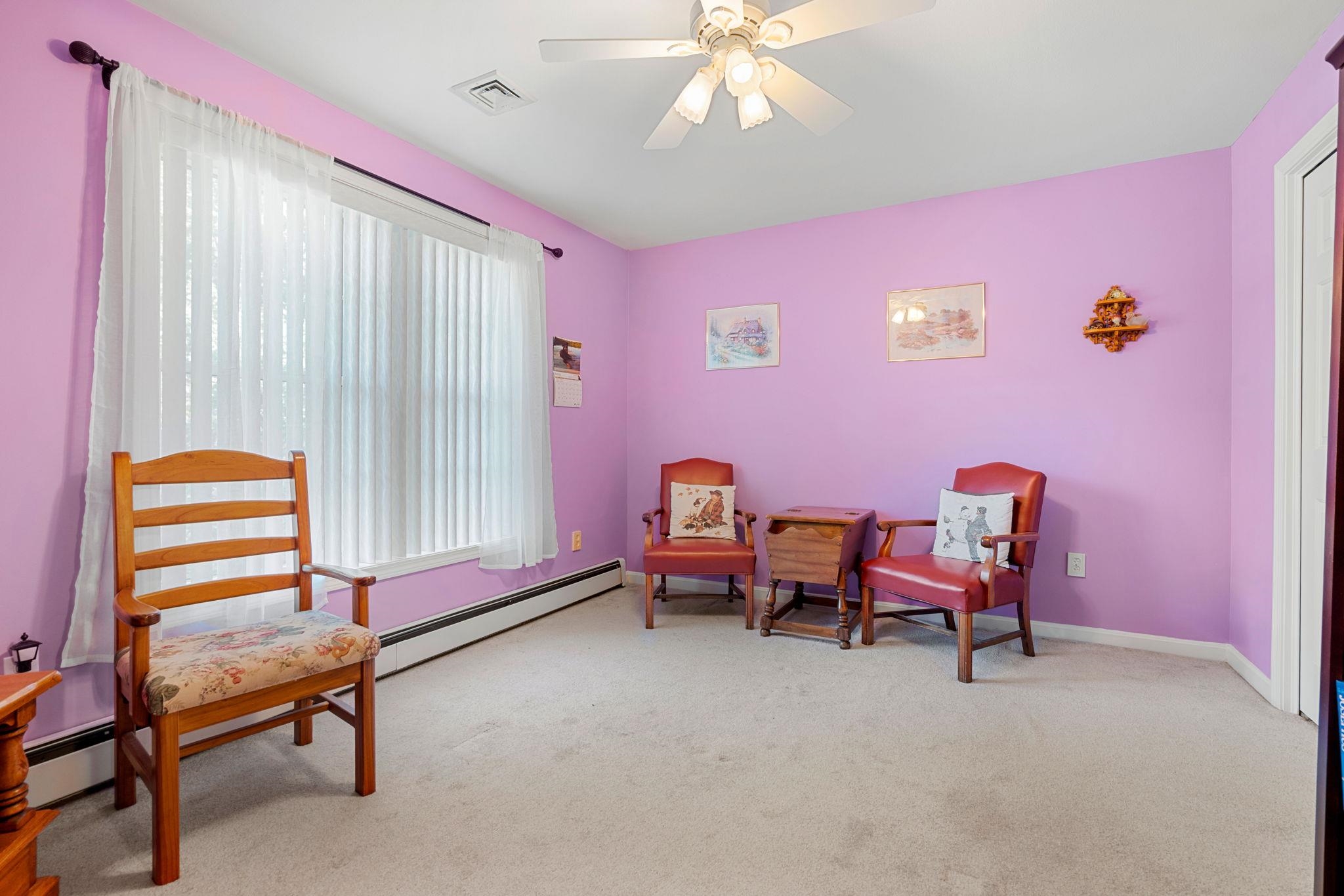 Chester, New Hampshire, 03036, United States, 3 Bedrooms Bedrooms, ,2 BathroomsBathrooms,Residential,For Sale,1926027