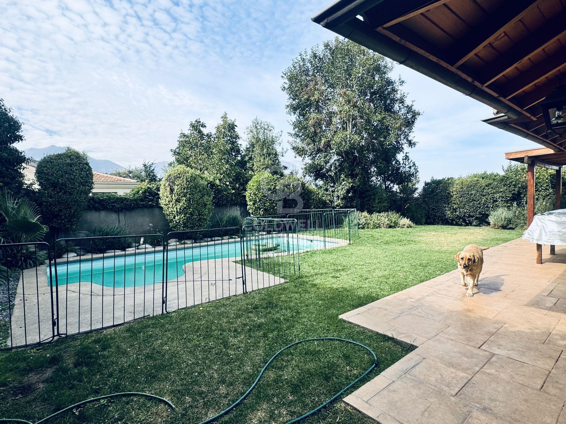 Lo Barnechea, Chile, 6 Bedrooms Bedrooms, ,4 BathroomsBathrooms,Residential,For Sale,1950367
