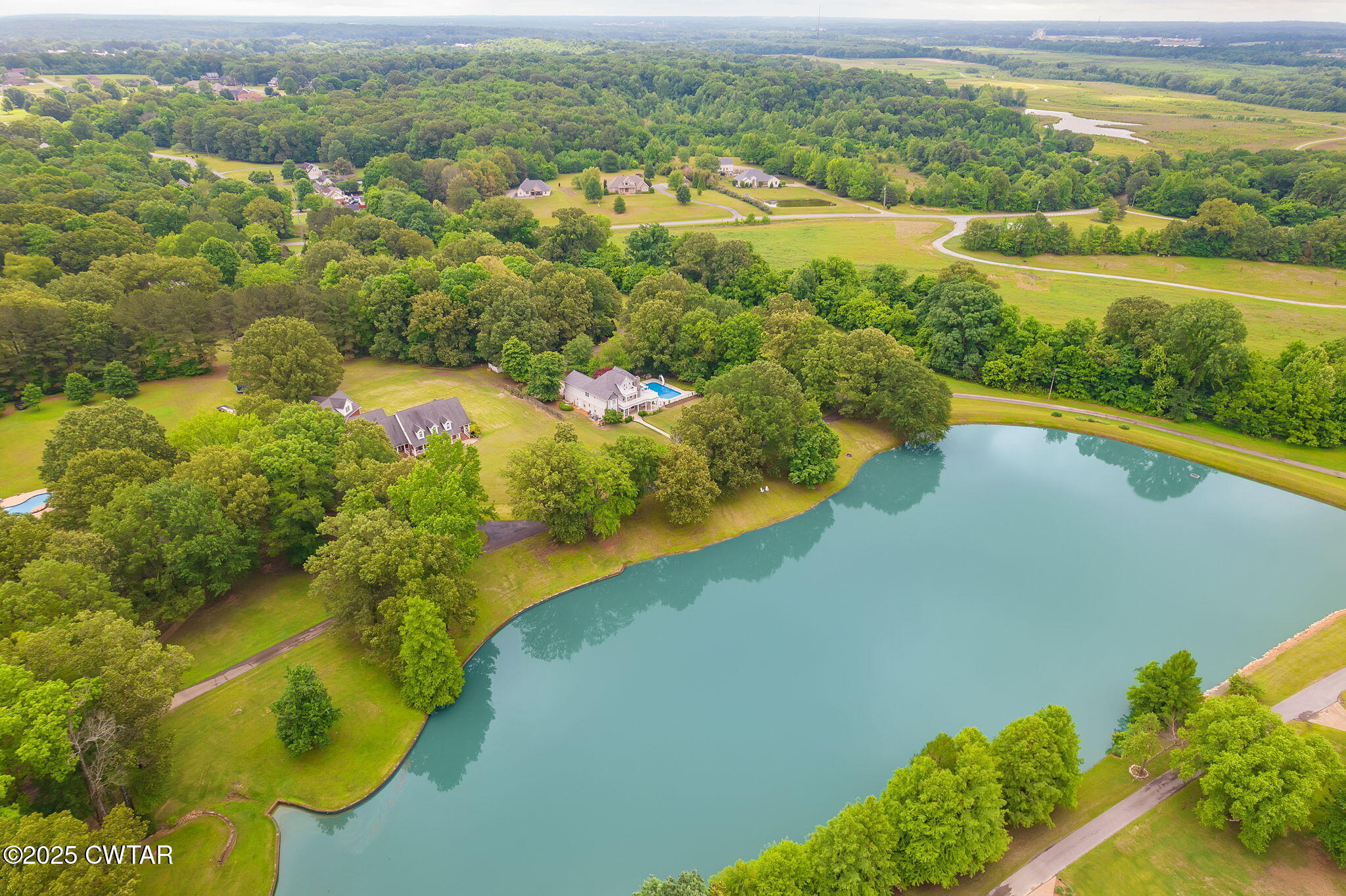 Humboldt, Tennessee, 38343, United States, 4 Bedrooms Bedrooms, ,5 BathroomsBathrooms,Residential,For Sale,1818356