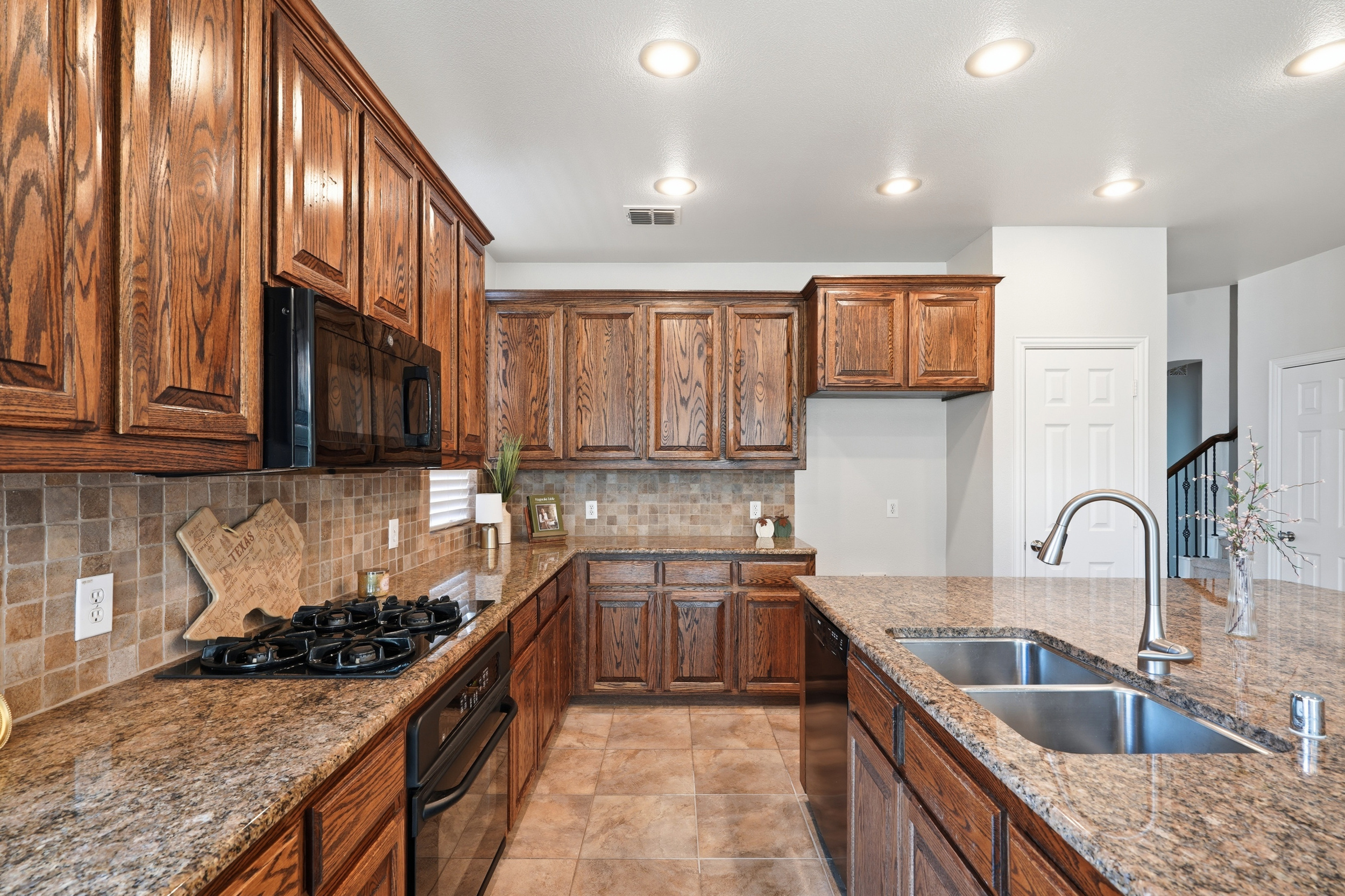  6811 Bendbrook Drive, Frisco, TX, 75035 - 物件實景