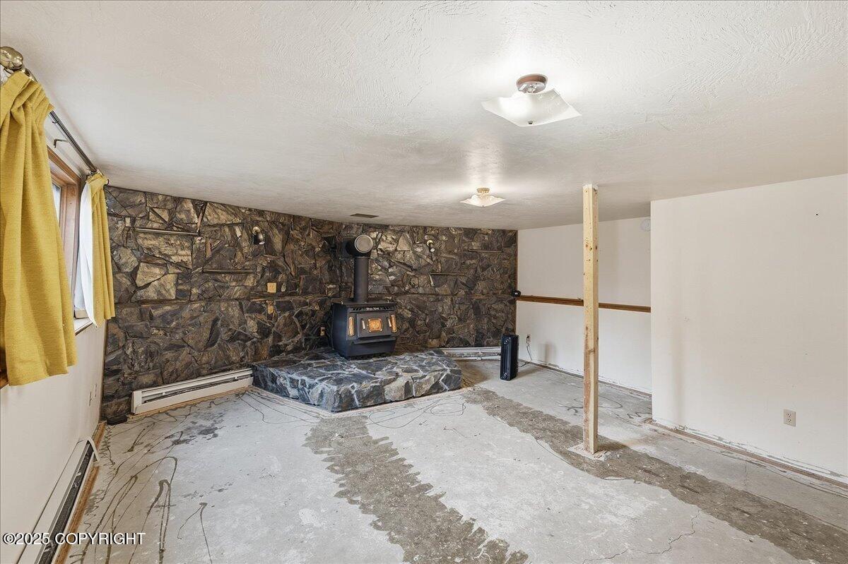 Kenai, Alaska, 99611, United States, 4 Bedrooms Bedrooms, ,3 BathroomsBathrooms,Residential,For Sale,2001523