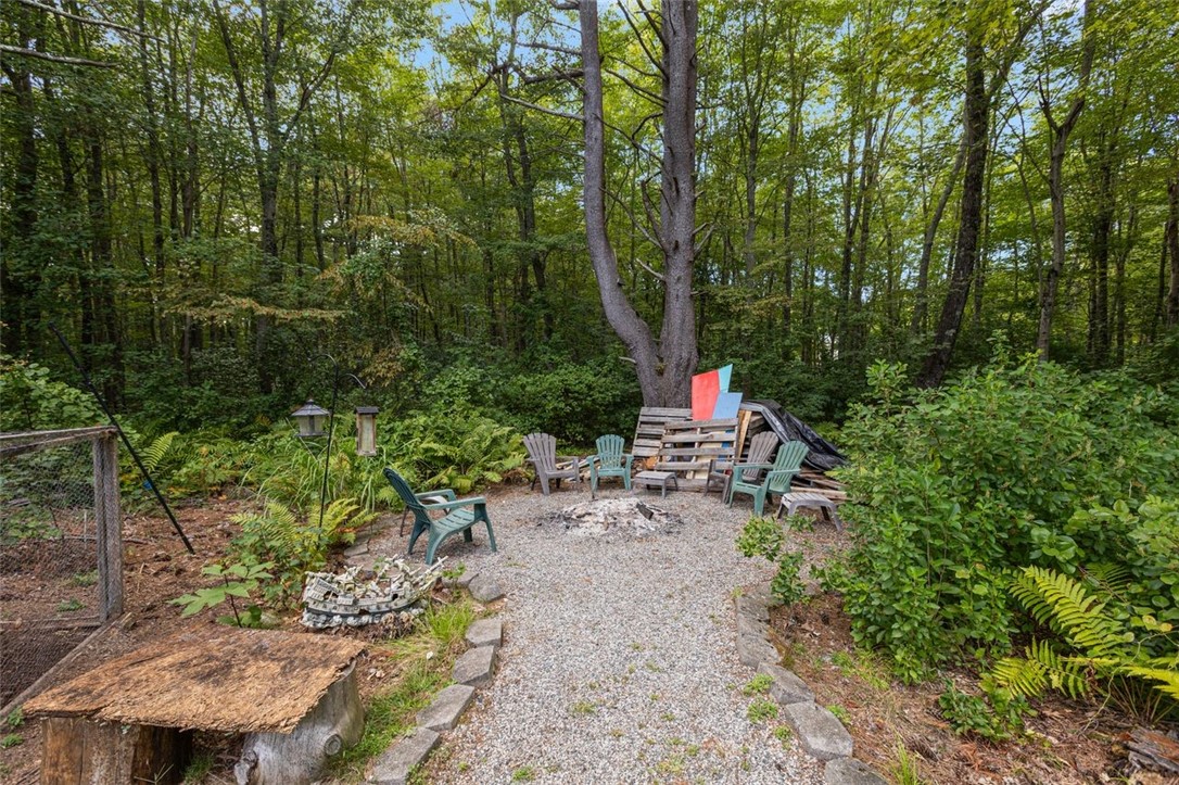 Coventry, Rhode Island, 02816, United States, 3 Bedrooms Bedrooms, ,3 BathroomsBathrooms,Residential,For Sale,1938841