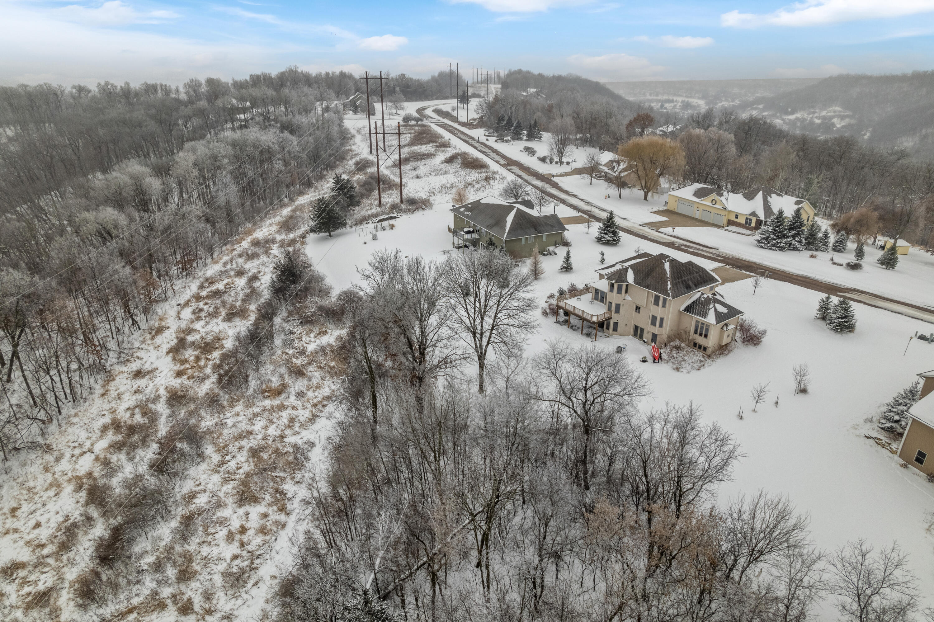 Shelby, Wisconsin, 54601, United States, 4 Bedrooms Bedrooms, ,4 BathroomsBathrooms,Residential,For Sale,2000335