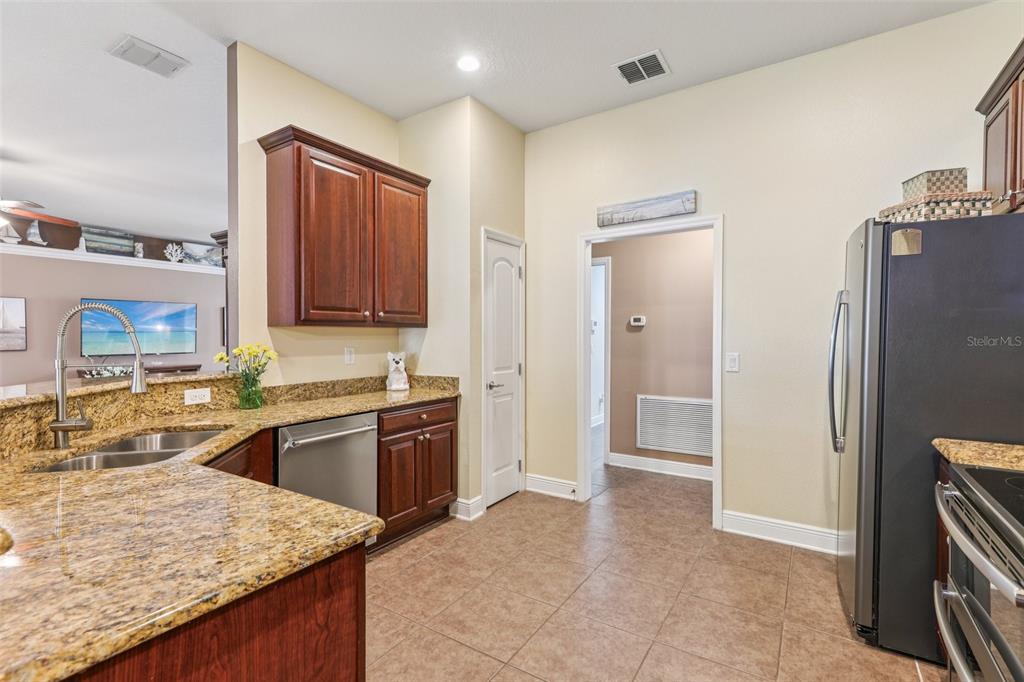Clermont, Florida, 34715, United States, 4 Bedrooms Bedrooms, ,3 BathroomsBathrooms,Residential,For Sale,1896059