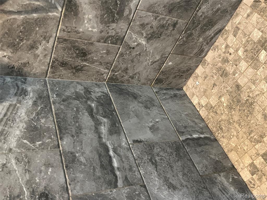 York Township, Michigan, 48176, United States, 4 Bedrooms Bedrooms, ,2 BathroomsBathrooms,Residential,For Sale,1988753