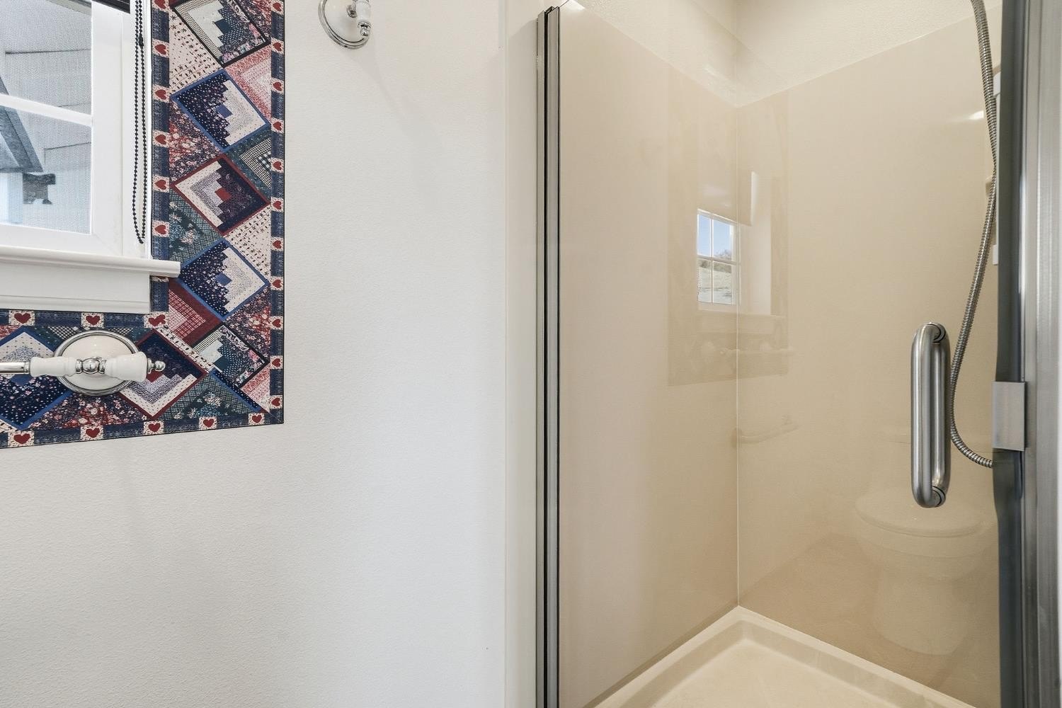 Valley Springs, California, 95252, United States, 3 Bedrooms Bedrooms, ,3 BathroomsBathrooms,Residential,For Sale,1983340