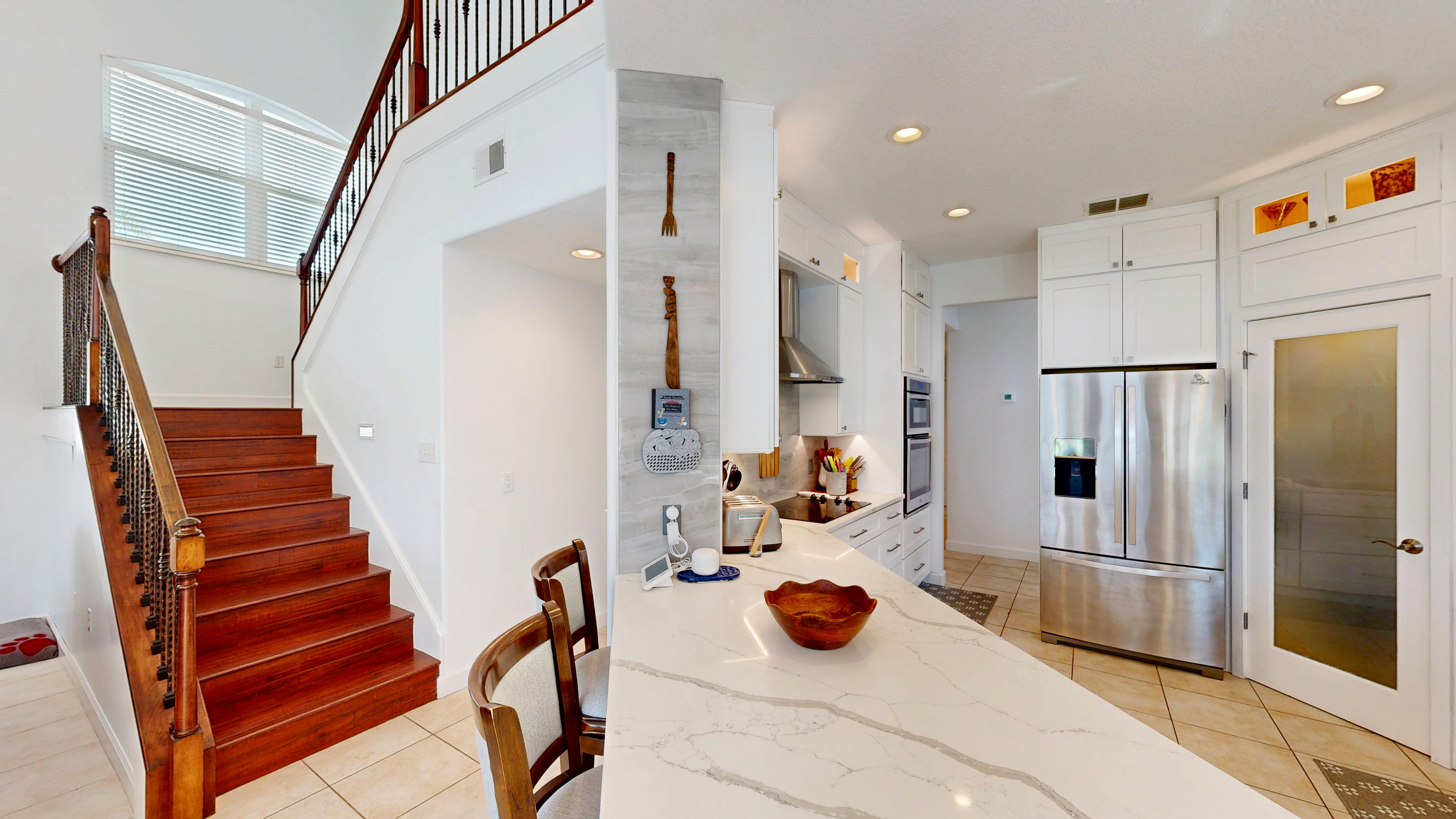 Oakland, Florida, 34760, United States, 4 Bedrooms Bedrooms, ,3 BathroomsBathrooms,Residential,For Sale,1828727