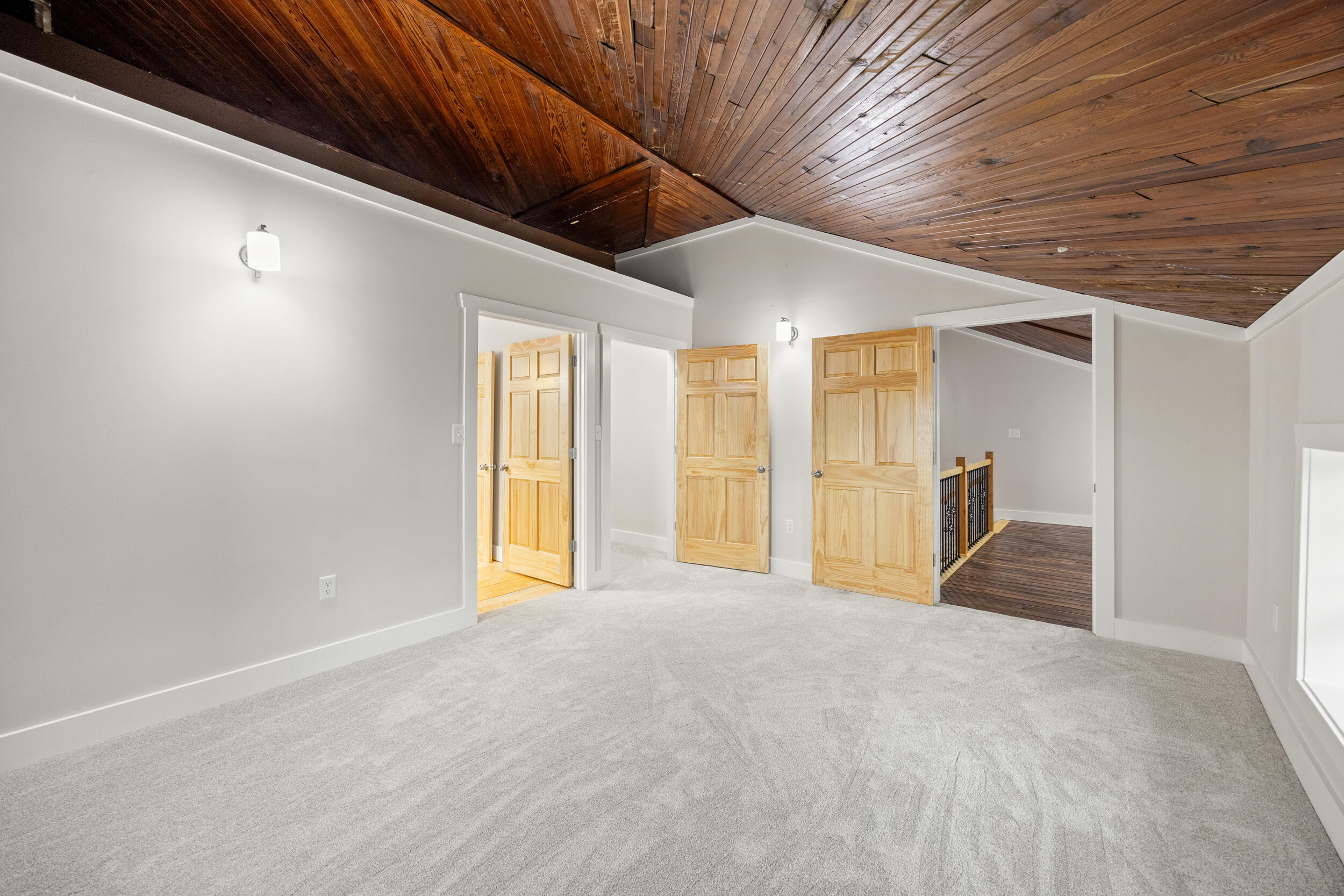 Corinth, Kentucky, 41010, United States, 4 Bedrooms Bedrooms, ,4 BathroomsBathrooms,Residential,For Sale,1992154