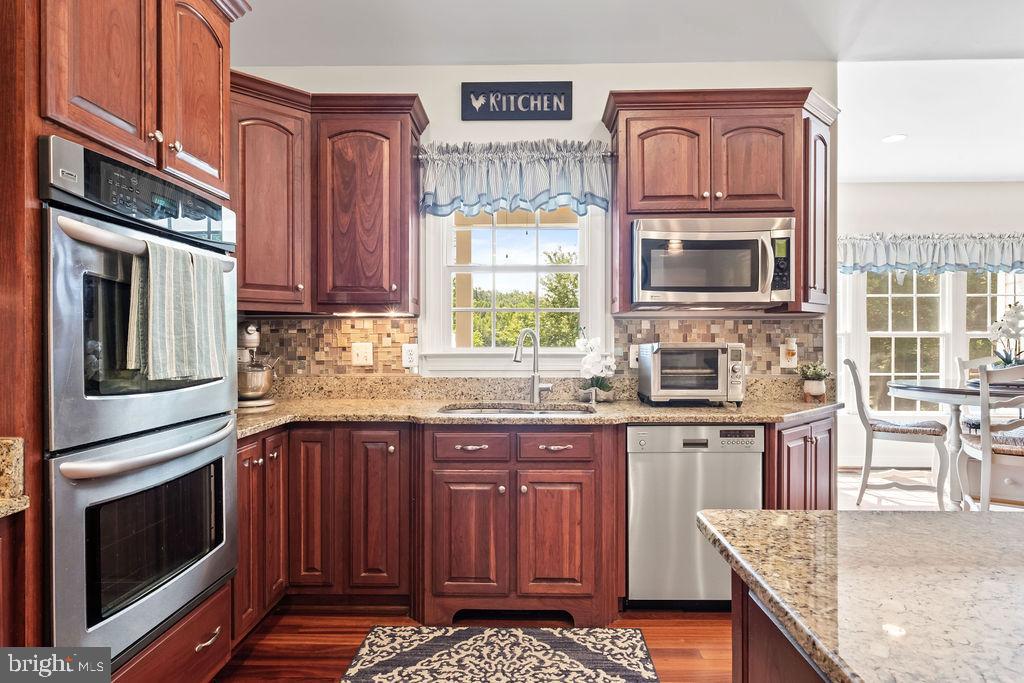 Spotsylvania, Virginia, 22551, United States, 4 Bedrooms Bedrooms, ,5 BathroomsBathrooms,Residential,For Sale,1910445