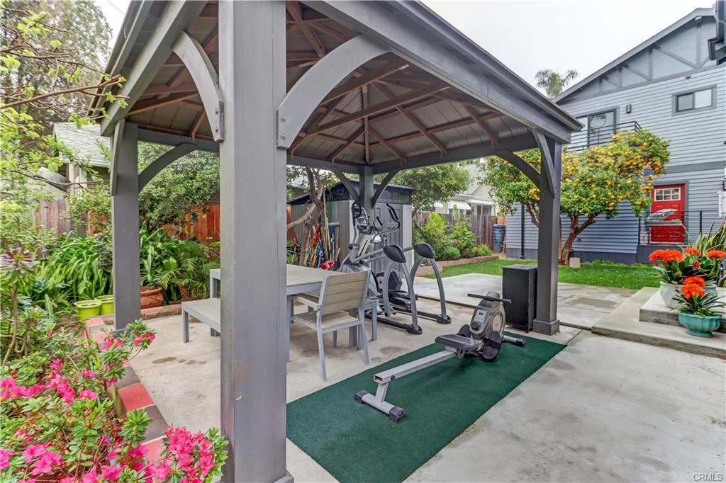Los ANgeles, California, 90004, United States, 5 Bedrooms Bedrooms, ,2 BathroomsBathrooms,Residential,For Sale,1756474