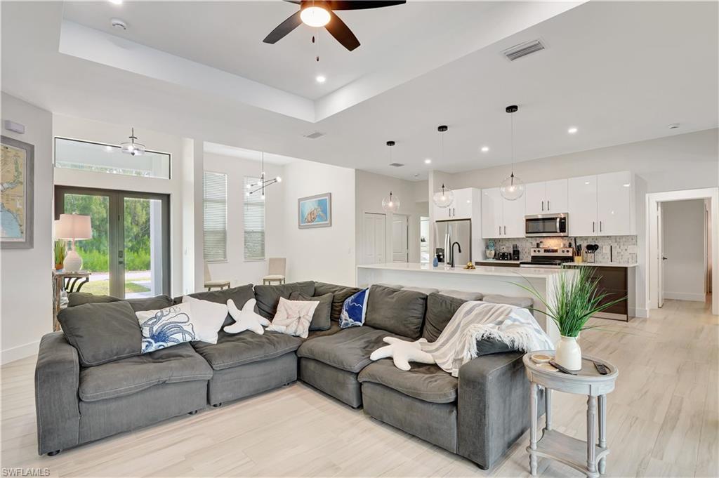 Cape Coral, Florida, 33993, United States, 4 Bedrooms Bedrooms, ,3 BathroomsBathrooms,Residential,For Sale,1804286