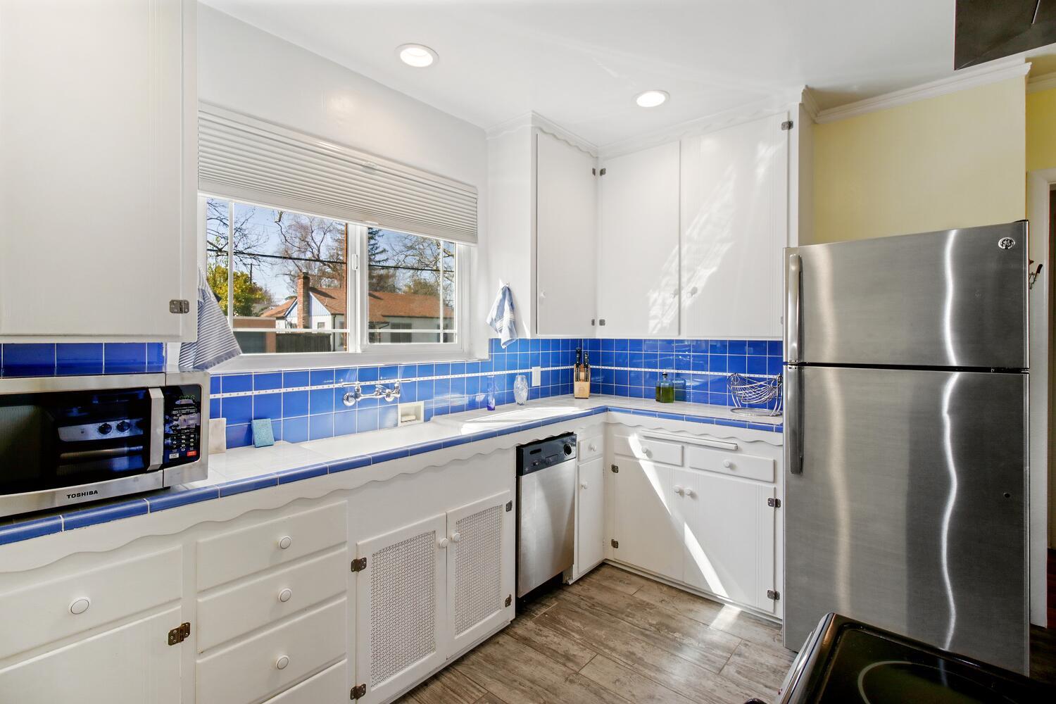 Sacramento, California, 95816, United States, ,Residential,For Sale,1862209