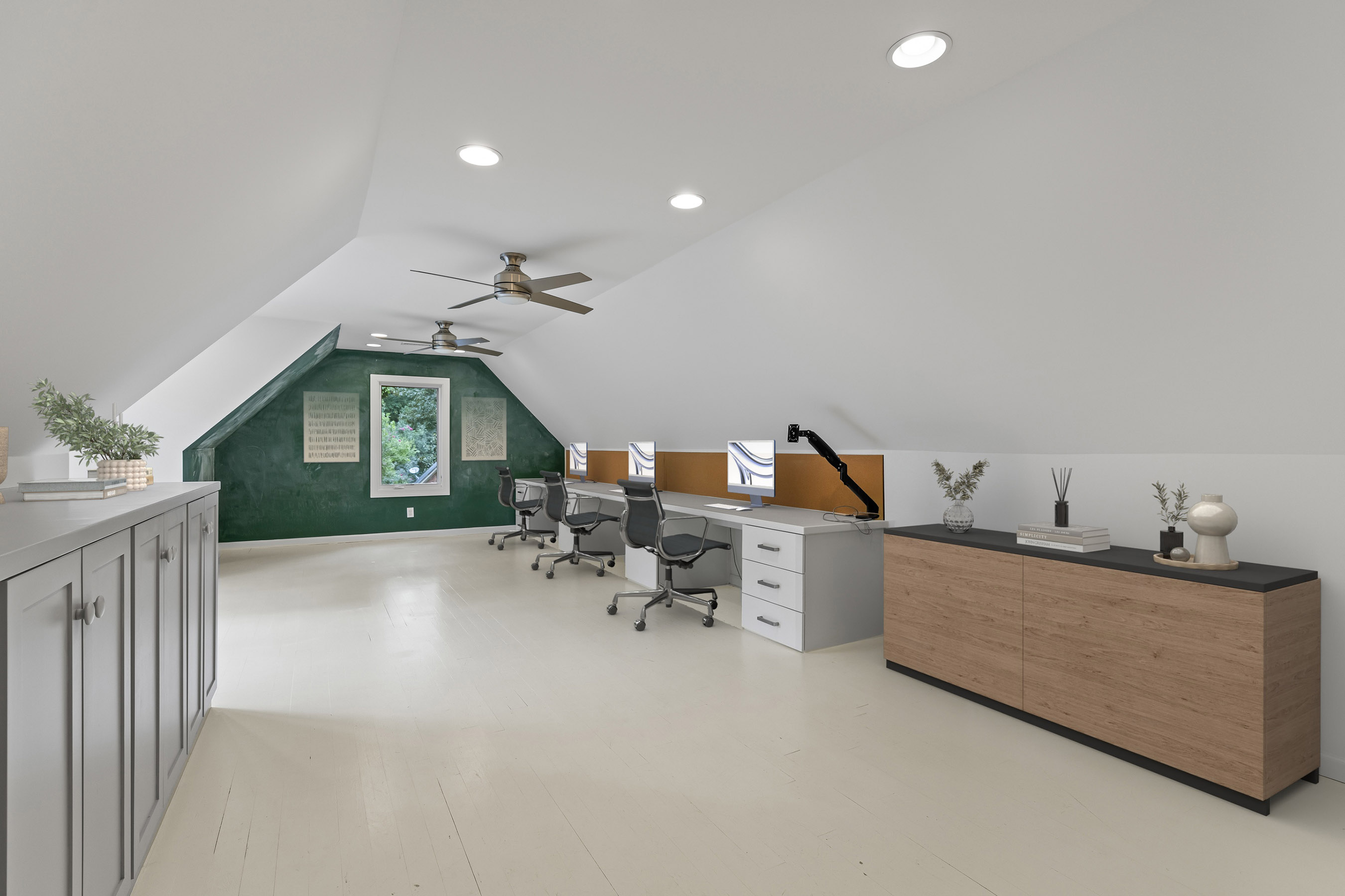  A Perfect Blend: Modern Updates in a Traditional Woodland Forest Home - 物件實景