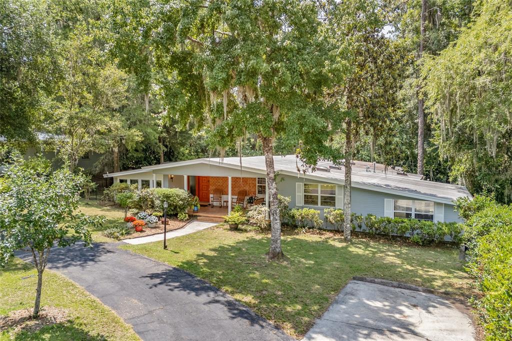 Gainesville, Florida, 32605, United States, 4 Bedrooms Bedrooms, ,3 BathroomsBathrooms,Residential,For Sale,1908257