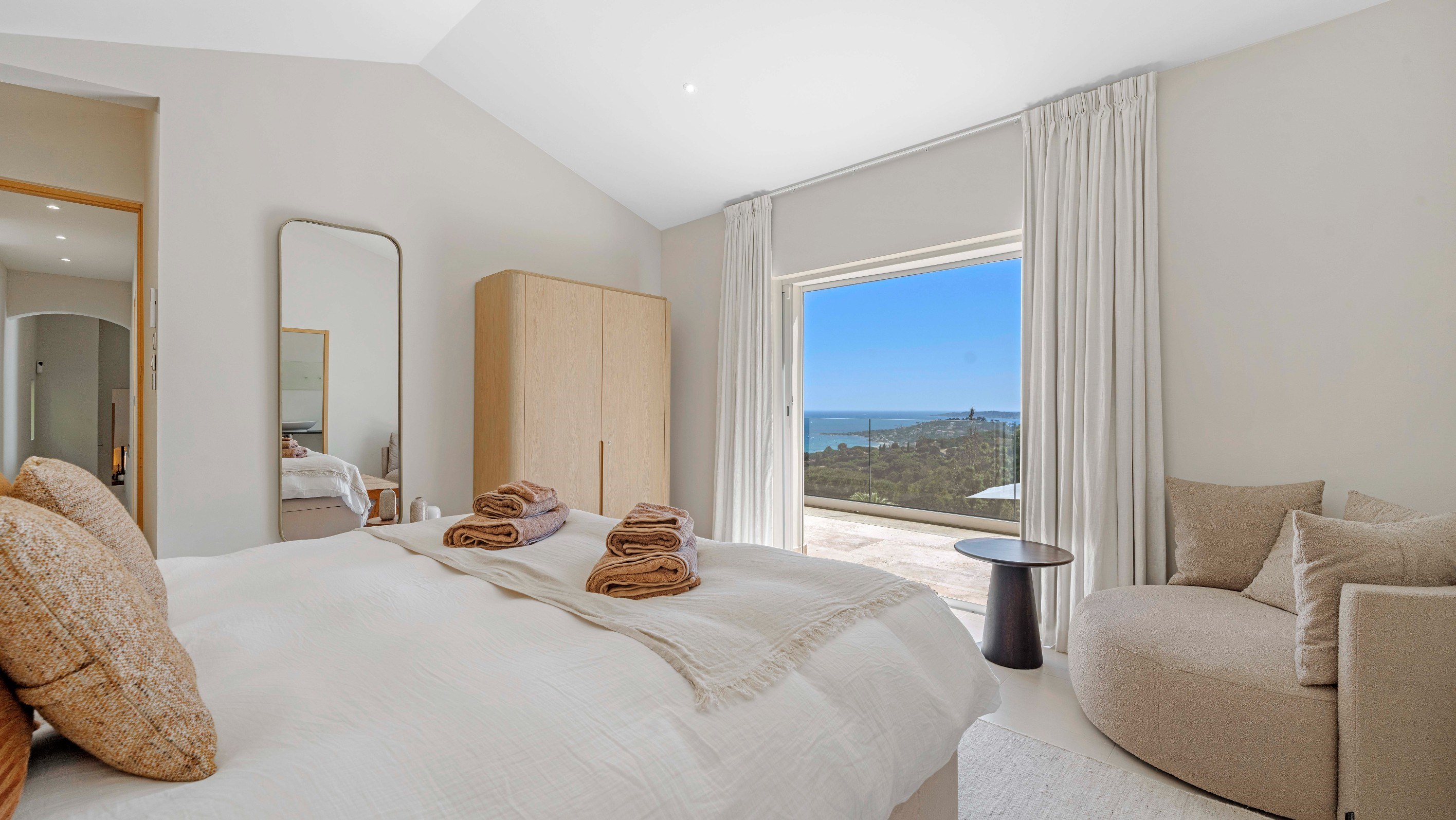  Sole Agent : Contemporary villa with sea view, close to La Nartelle Beach - 物件實景