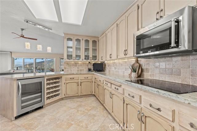 Oroville, California, 95966, United States, 4 Bedrooms Bedrooms, ,3 BathroomsBathrooms,Residential,For Sale,1931761