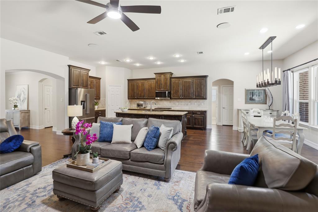 McKinney, Texas, 75071, United States, 3 Bedrooms Bedrooms, ,3 BathroomsBathrooms,Residential,For Sale,2002049