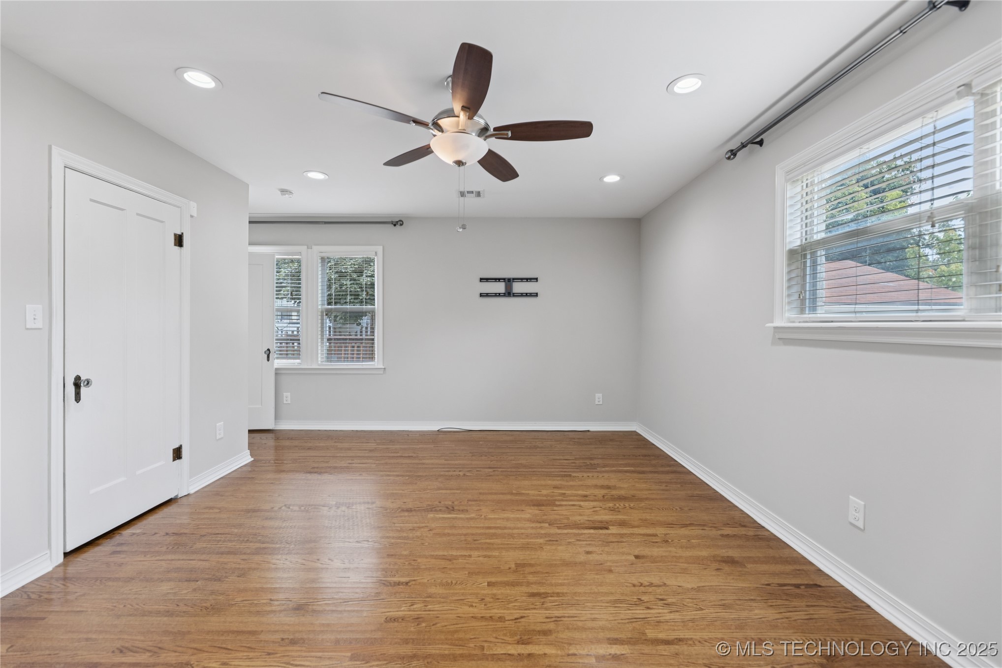Tulsa, Oklahoma, 74104, United States, 4 Bedrooms Bedrooms, ,3 BathroomsBathrooms,Residential,For Sale,1941702