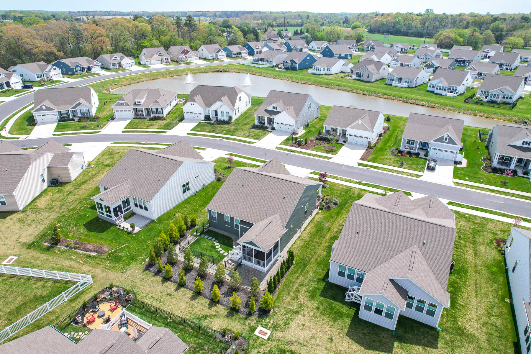  25087 Treeview Lane - 物件實景