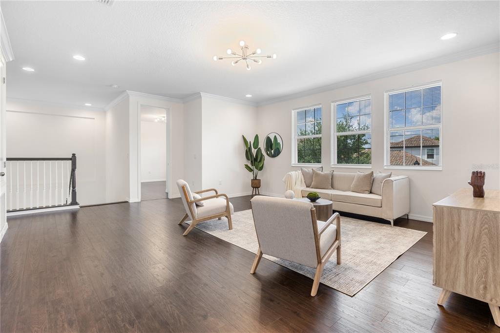 Orlando, Florida, 32836, United States, 5 Bedrooms Bedrooms, ,4 BathroomsBathrooms,Residential,For Sale,1940784