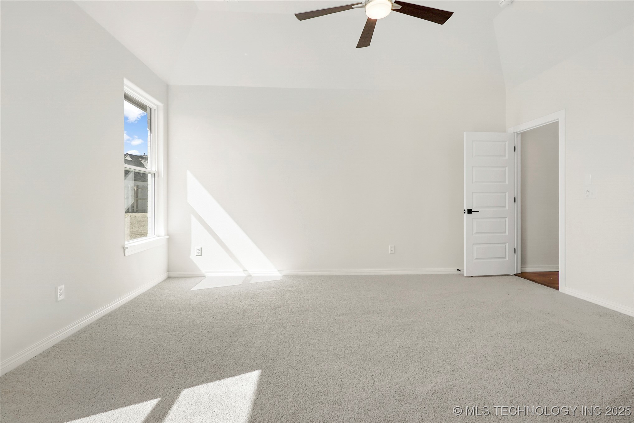 Bixby, Oklahoma, 74008, United States, 4 Bedrooms Bedrooms, ,4 BathroomsBathrooms,Residential,For Sale,1827435
