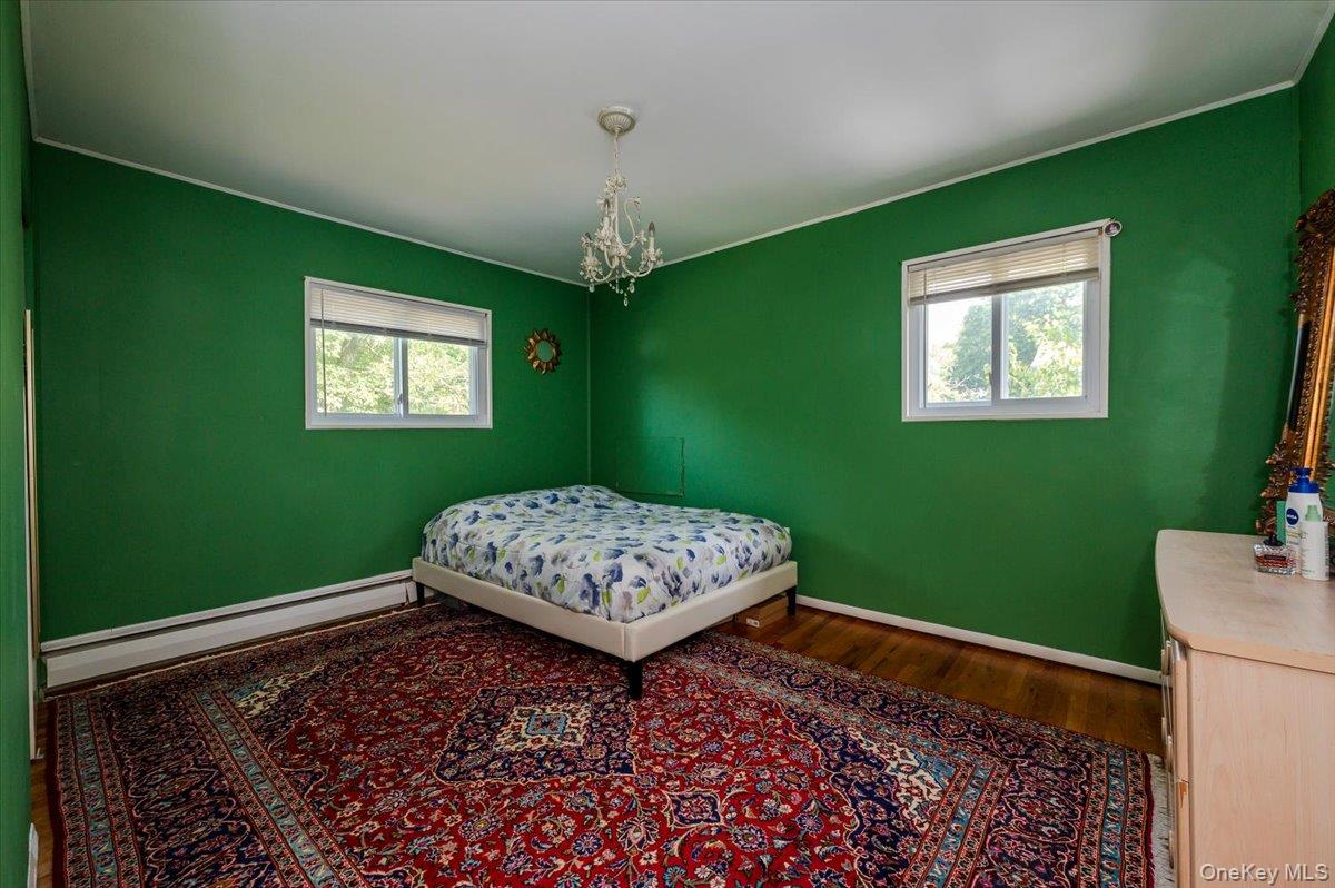 Dix Hills, New York, 11746, United States, 5 Bedrooms Bedrooms, ,3 BathroomsBathrooms,Residential,For Sale,1941018
