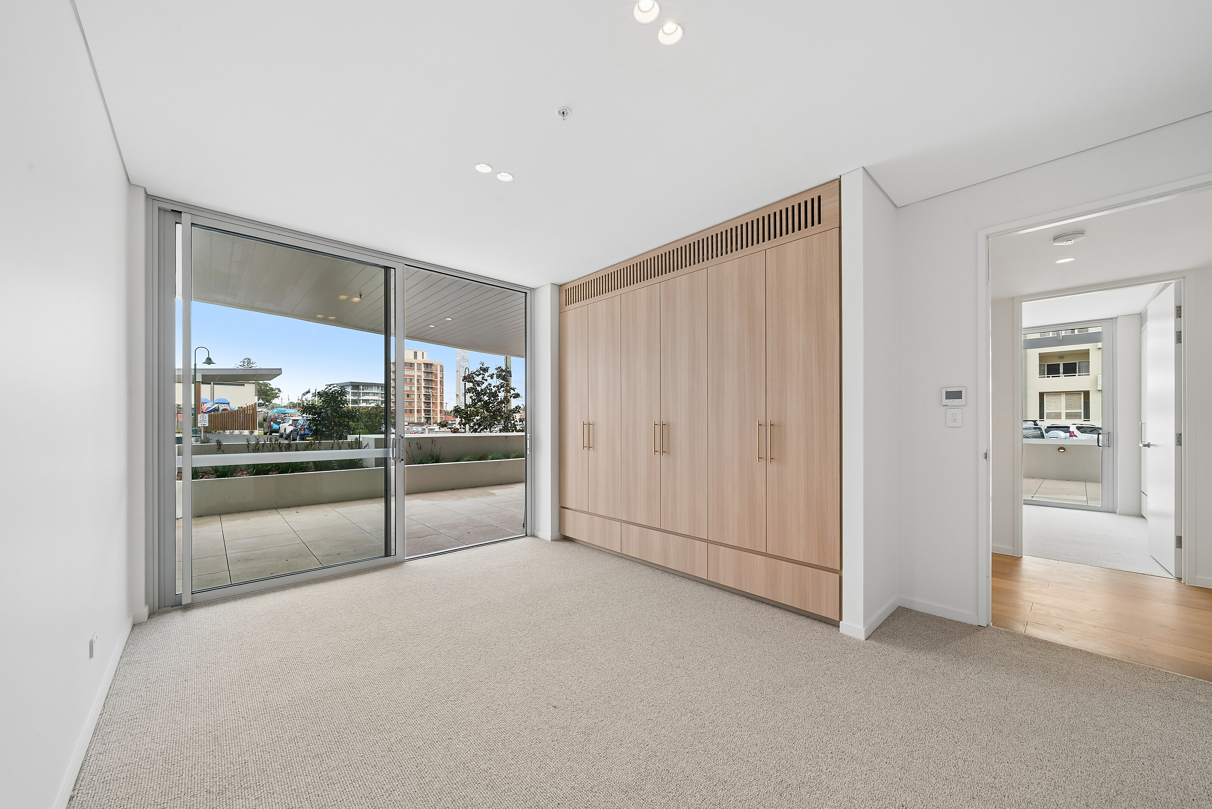 2/2 Owen Street - 物件實景