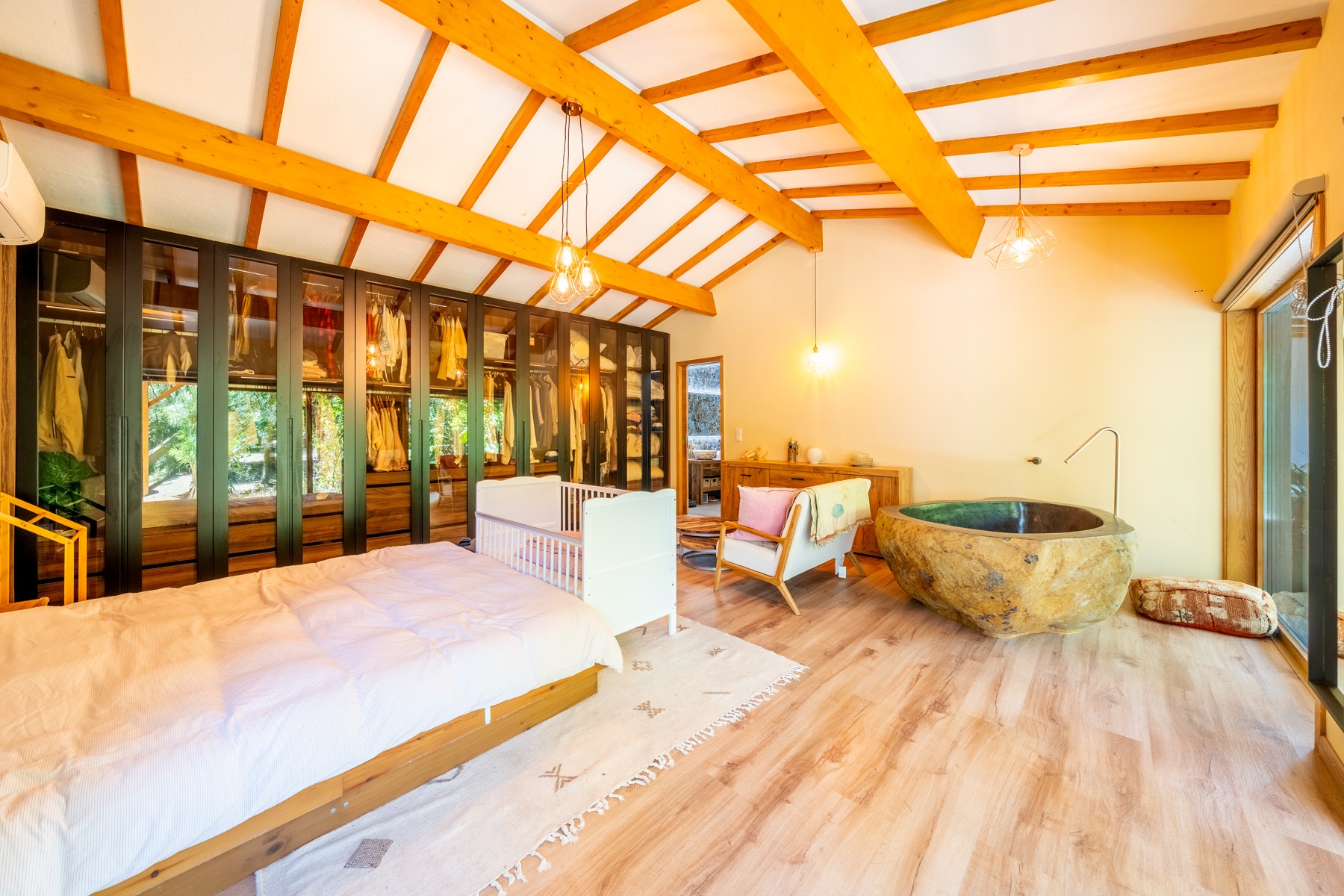  Detached house, 7 bedrooms, for Sale - 物件實景