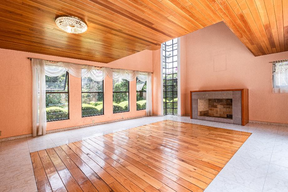 Bosque de Ciruelos, Miguel Hidalgo, Ciudad de México, 11700, Mexico, 4 Bedrooms Bedrooms, ,4 BathroomsBathrooms,Residential,For Sale,Bosque de Ciruelos,1554603