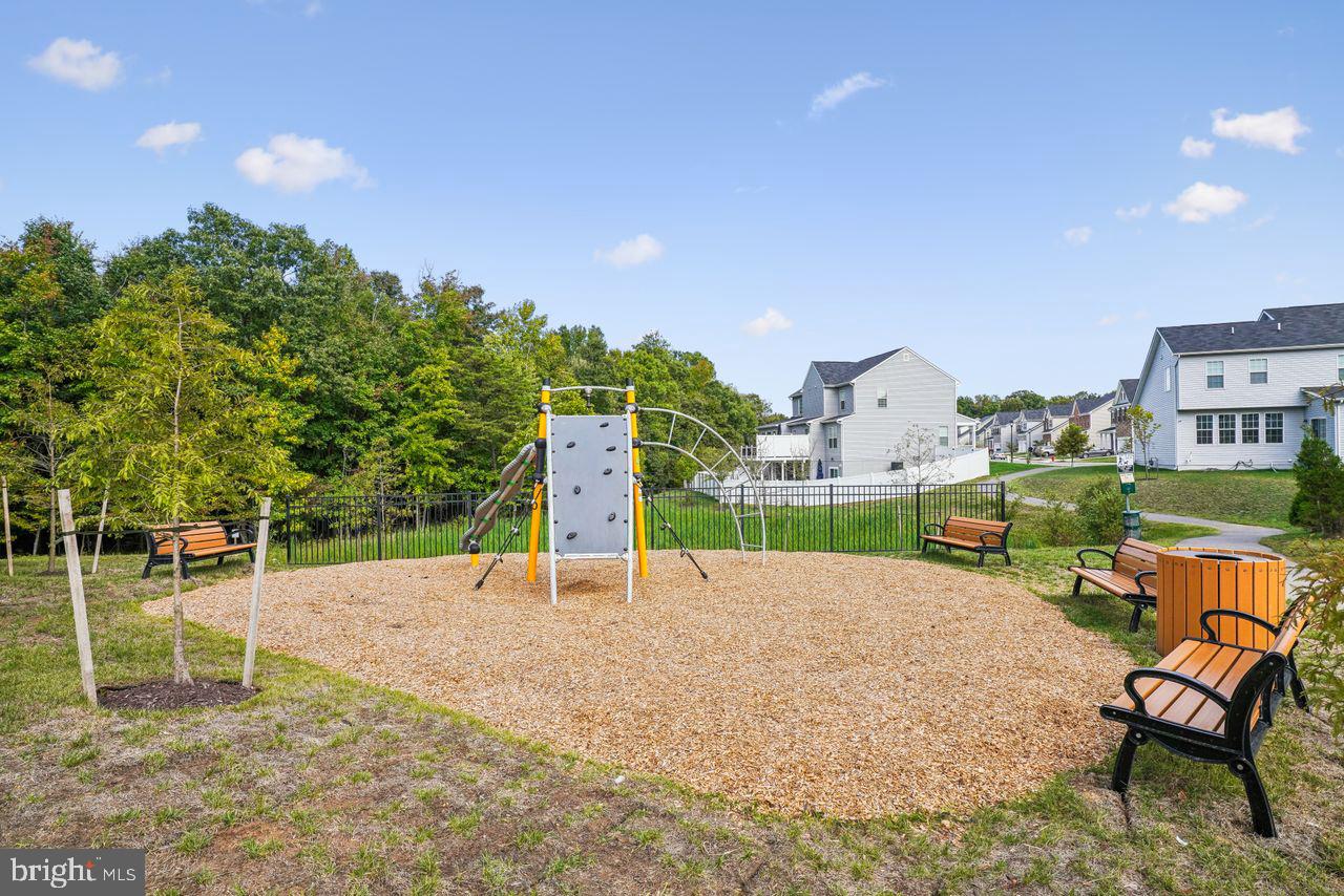 Accokeek, Maryland, 20607, United States, 3 Bedrooms Bedrooms, ,4 BathroomsBathrooms,Residential,For Sale,1954957