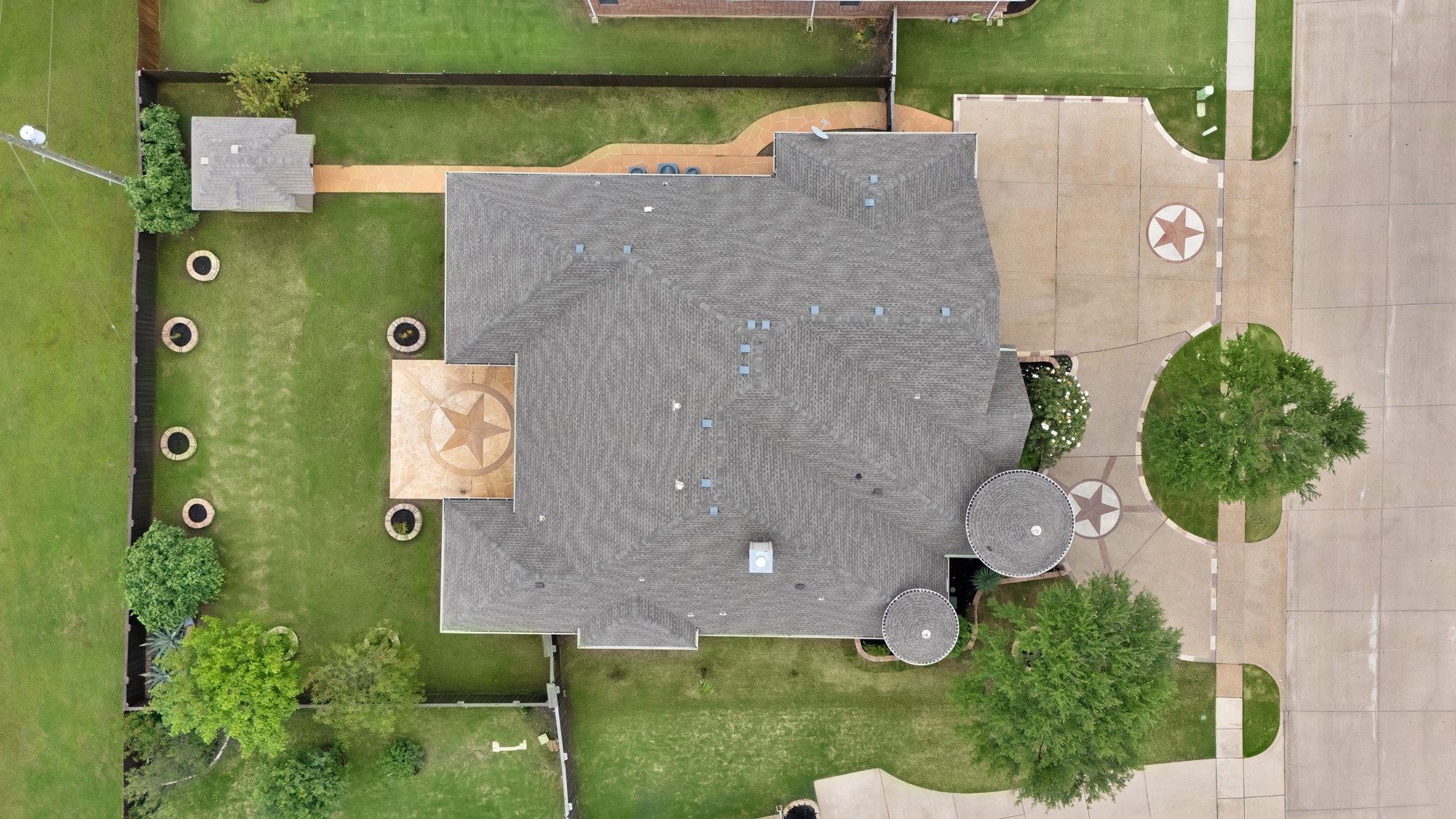 Mansfield, Texas, 76063, United States, 5 Bedrooms Bedrooms, ,5 BathroomsBathrooms,Residential,For Sale,1796537