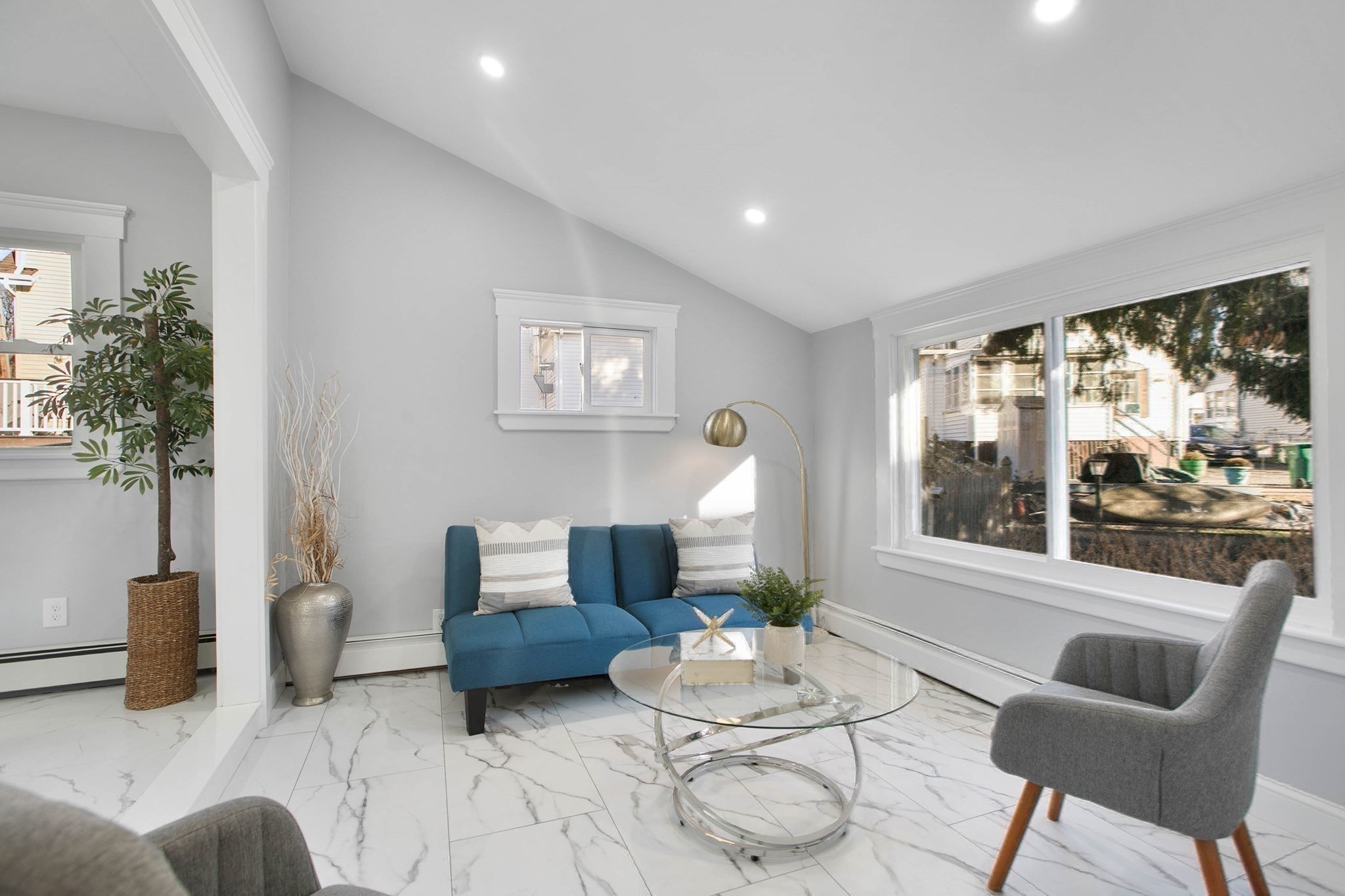 Lynn, Massachusetts, 01904, United States, 3 Bedrooms Bedrooms, ,2 BathroomsBathrooms,Residential,For Sale,2005585