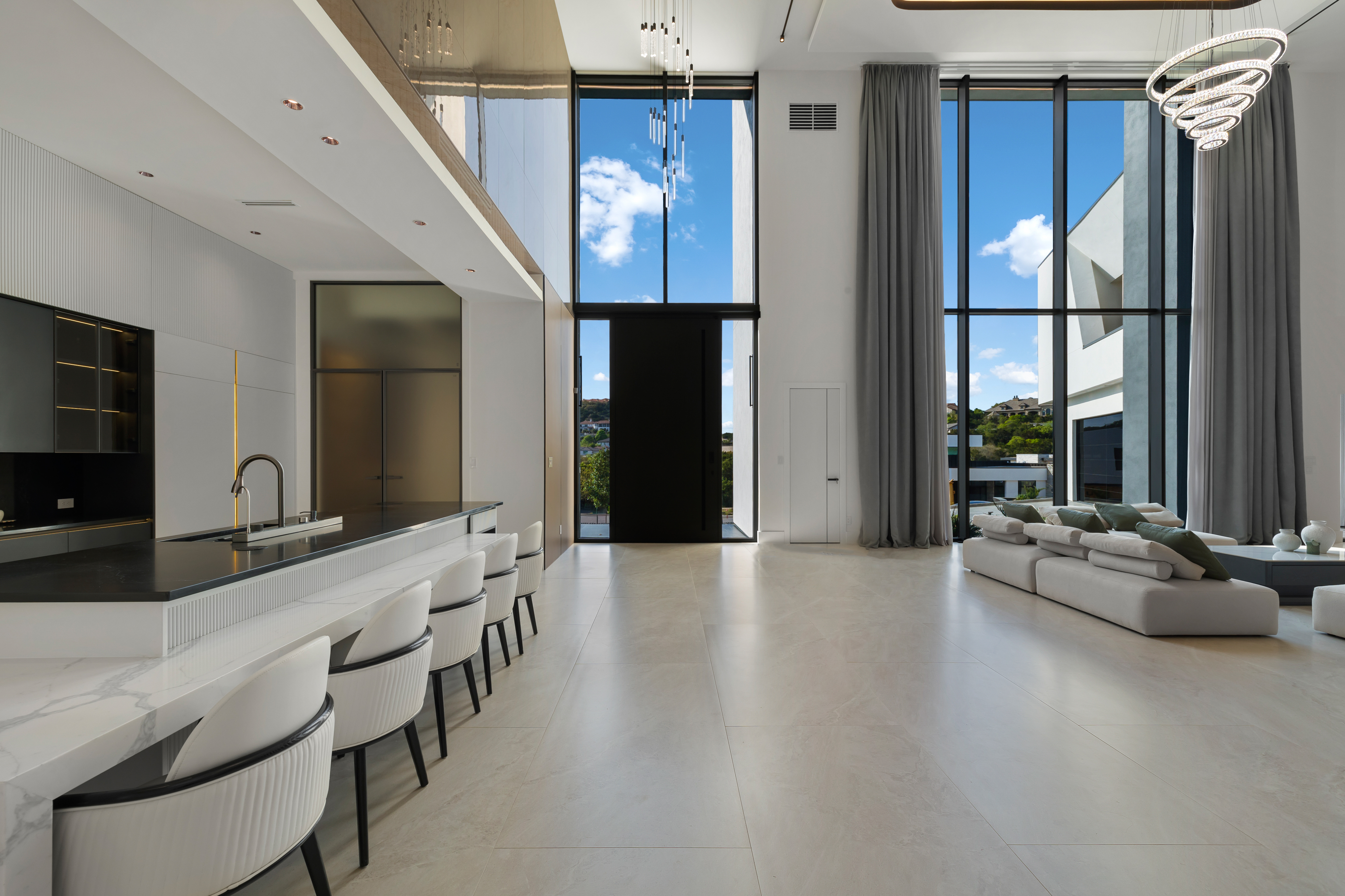  Bold Contemporary Estate for Elevated Living - 物件實景